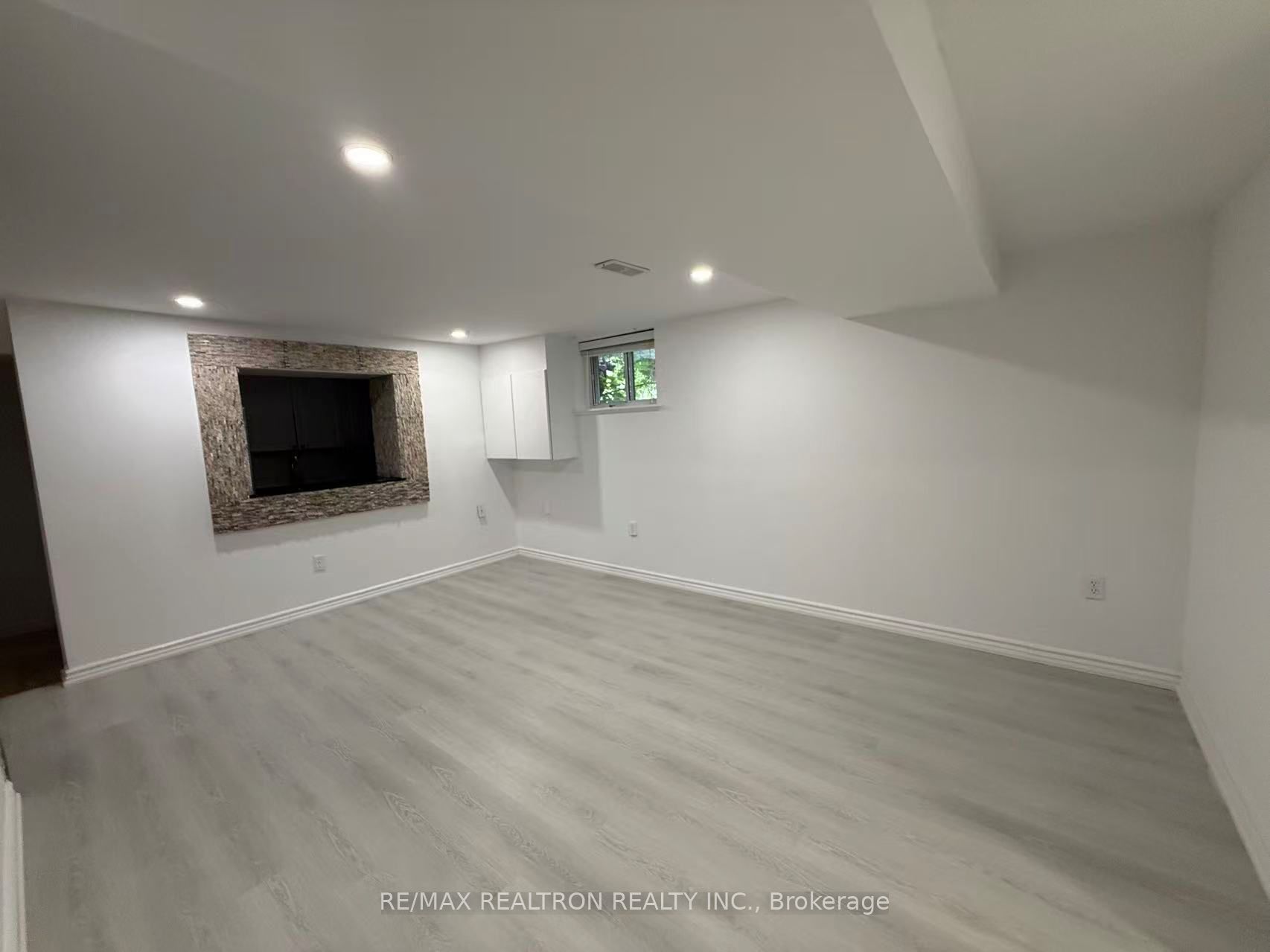 223 Pleasant Avenue BSMT, Toronto, ON M2M 1M6