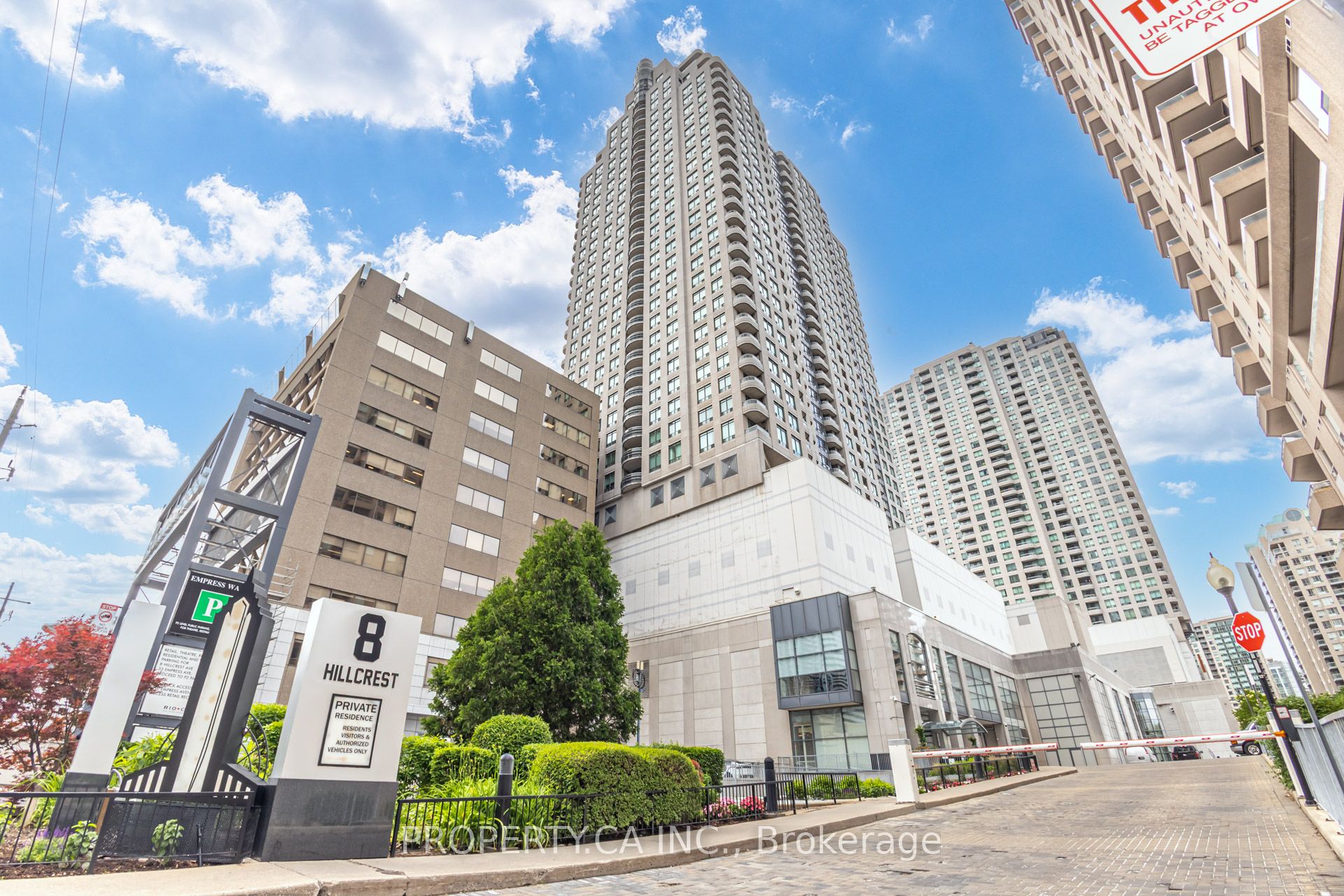 8 Hillcrest Avenue 2309, Toronto, ON M2N 6Y6