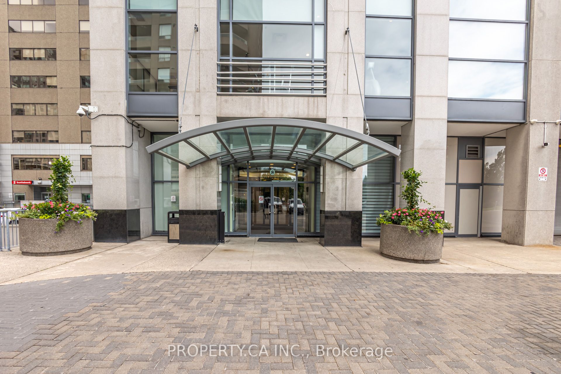 8 Hillcrest Avenue 2309, Toronto, ON M2N 6Y6 photo 2
