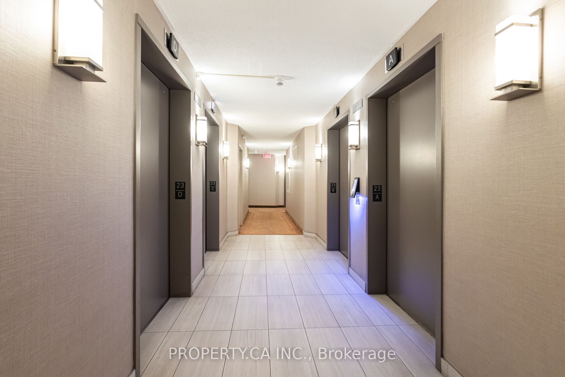 8 Hillcrest Avenue 2309, Toronto, ON M2N 6Y6 photo 3