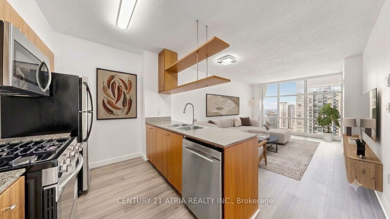 10 Navy Wharf Court 3902, Toronto, ON M5V 3V2 photo 5