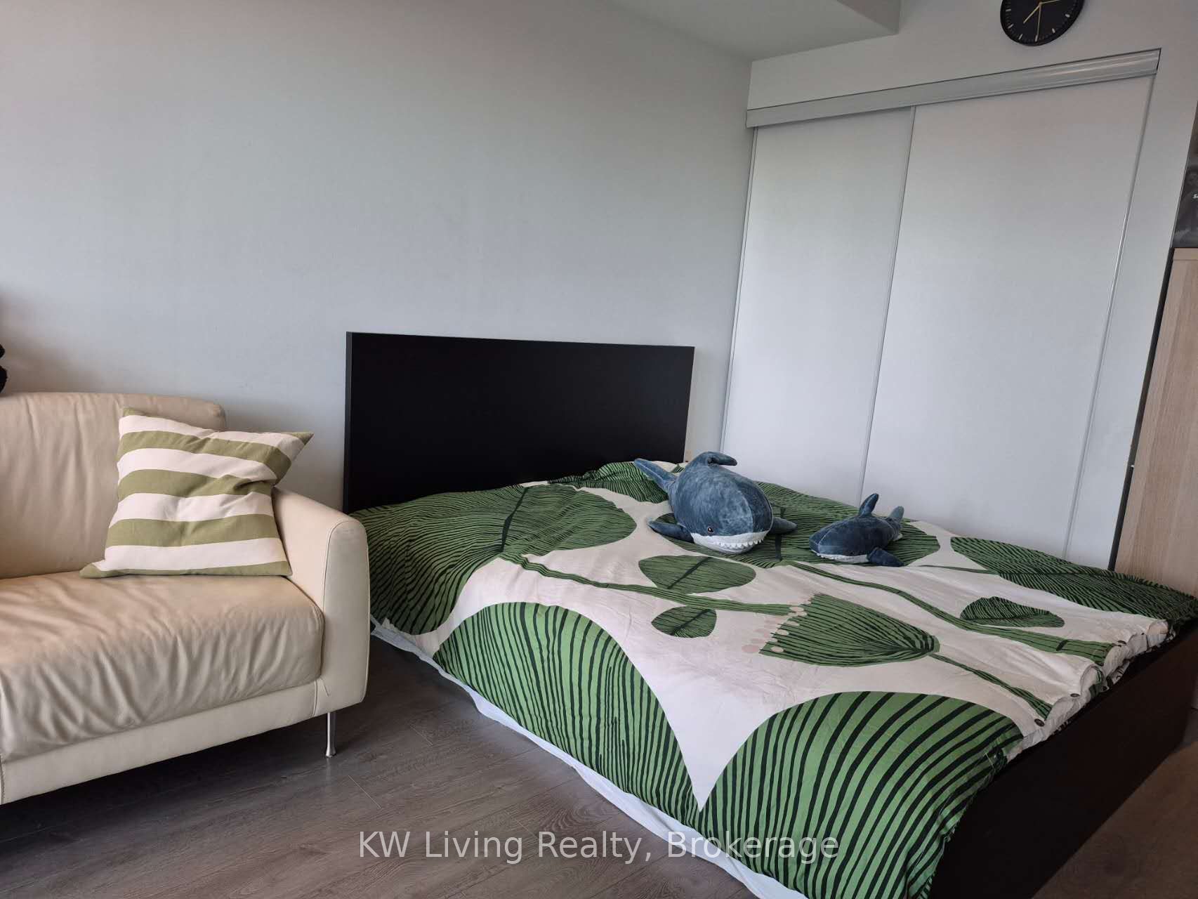 251 Jarvis Street 1112, Toronto, ON M5B 0C3 photo 4