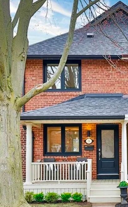 79 Douglas Avenue, Toronto, ON M5M 1G4