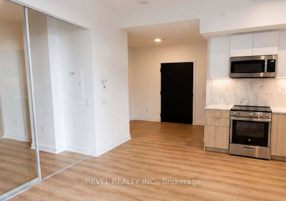 500 Dupont Street 321, Toronto, ON M6G 0B8 photo 4