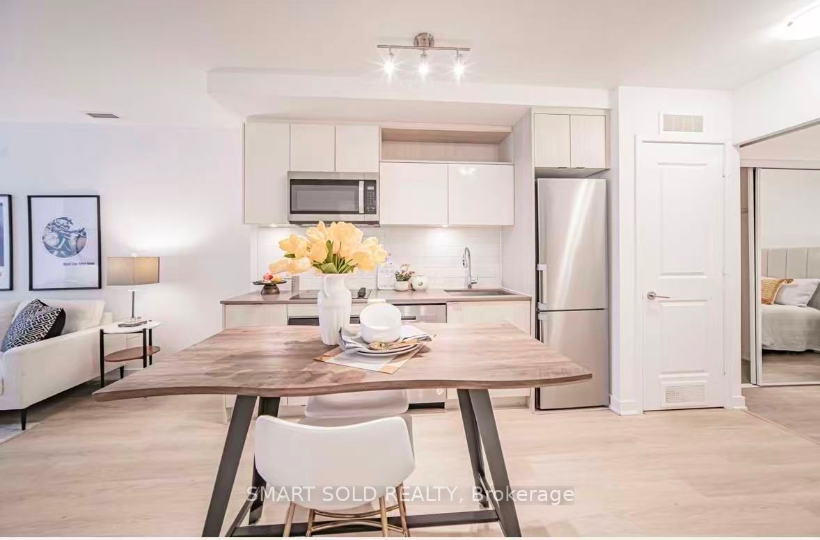 100 Dalhousie Street 411, Toronto, ON M5B 0C7 photo 4