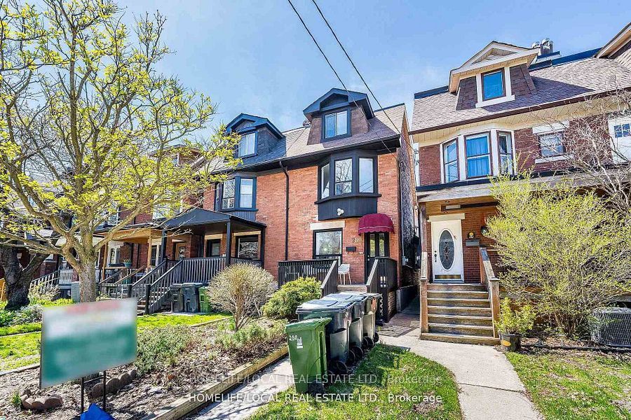 280 St Clarens Avenue, Toronto, ON M6H 3W3 photo 2