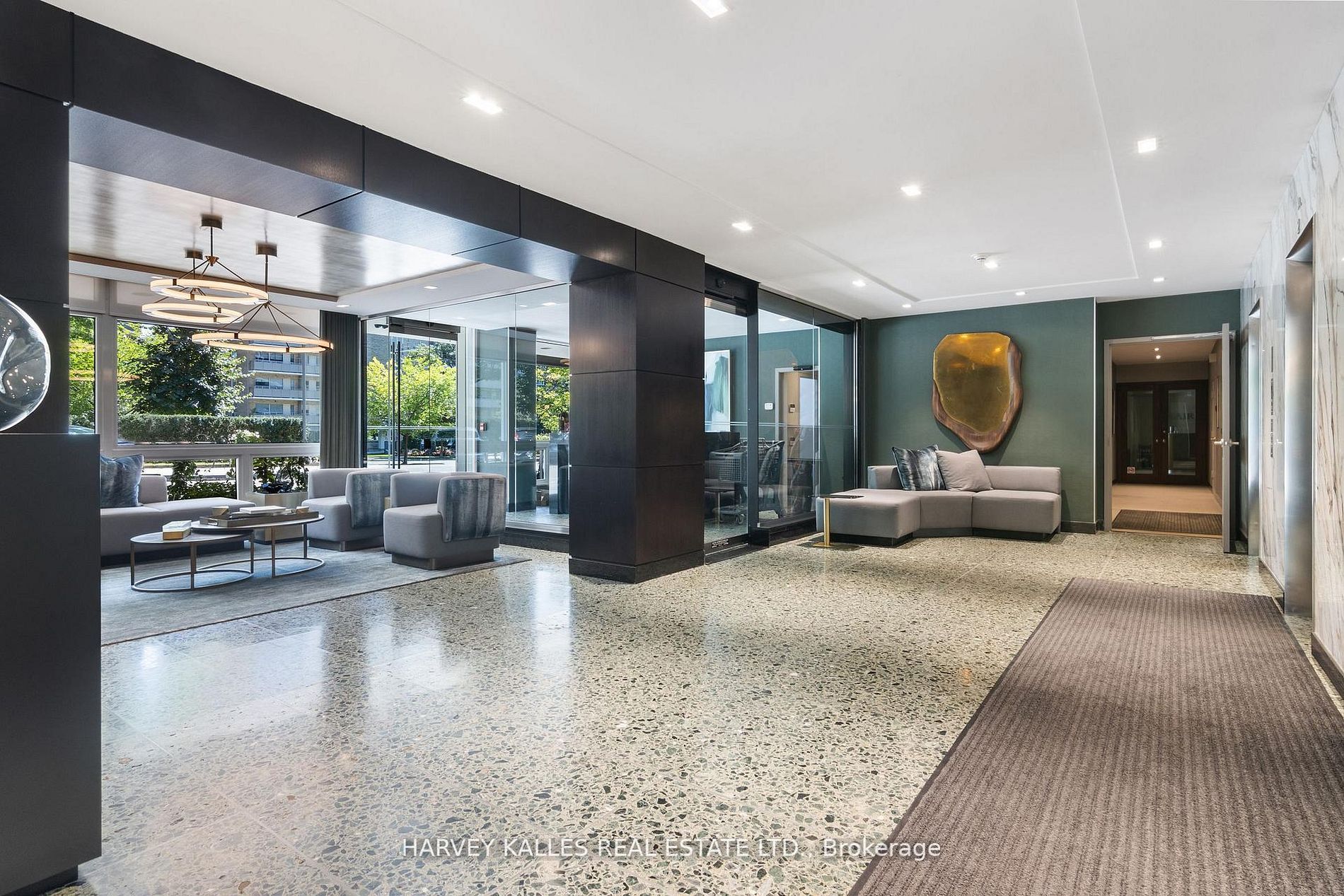 500 Avenue Road 1201, Toronto, ON M4V 2J6 photo 4