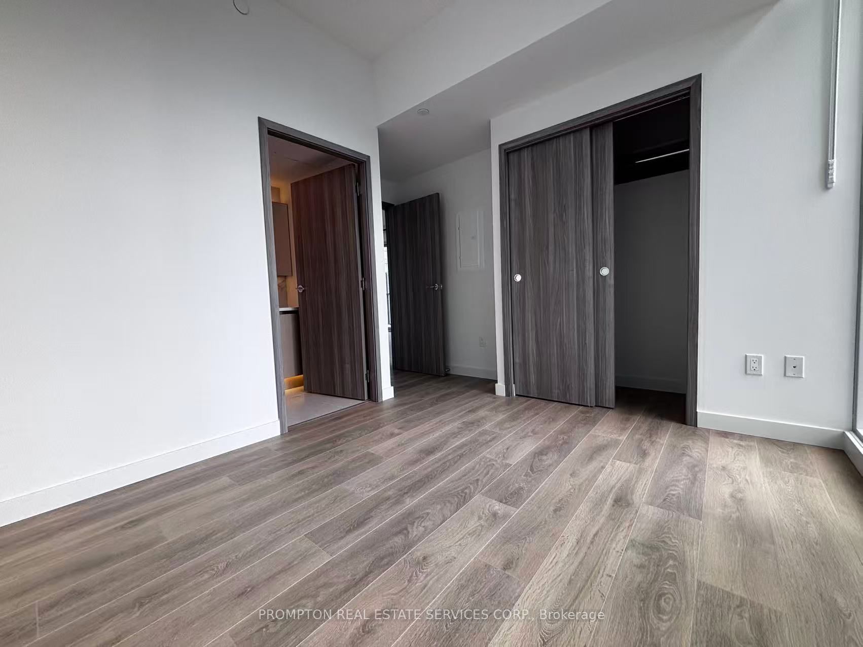 3 Concord Cityplace Way 2511, Toronto, ON M5V 0X4 photo 5