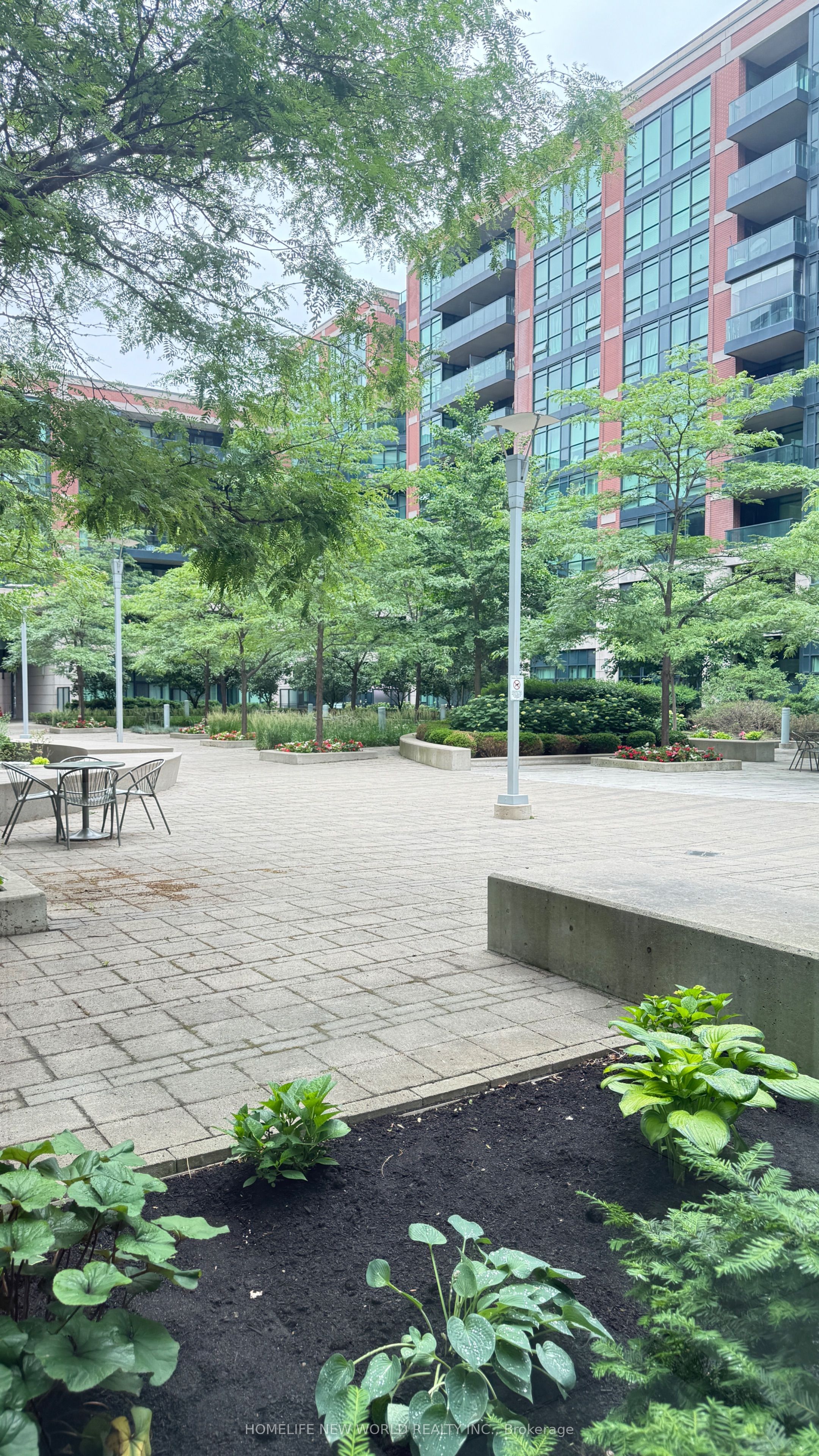 525 Wilson Avenue 343, Toronto, ON M3H 0A7 photo 4