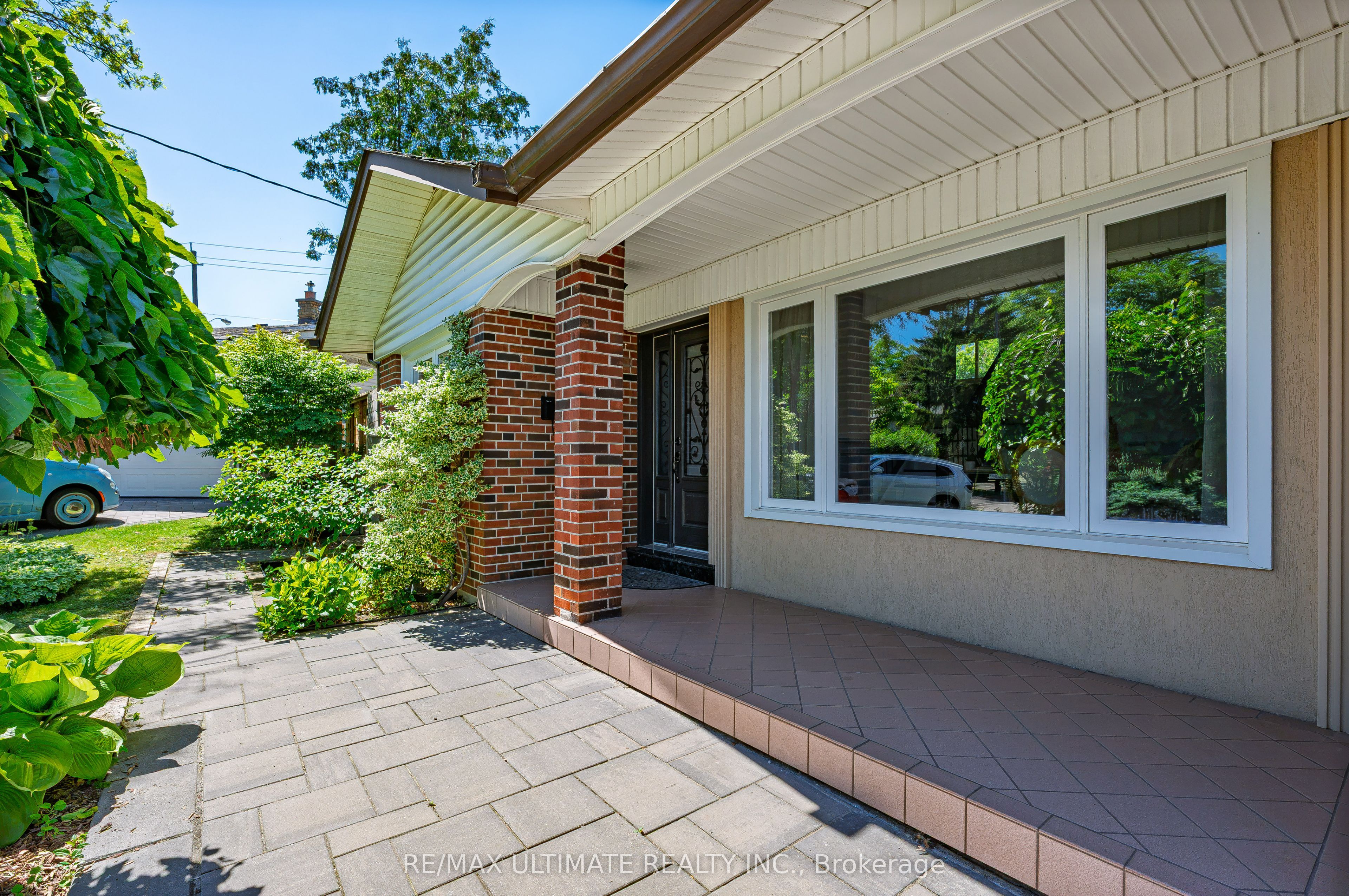 8 Nordic Place, Toronto, ON M3A 2H9 photo 3
