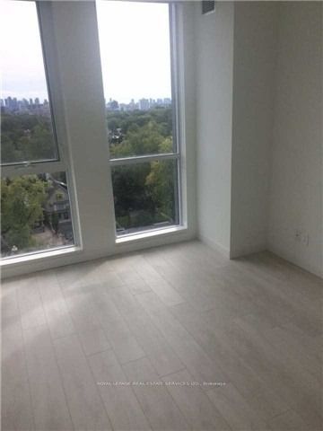 223 St Clair Avenue W 1110, Toronto, ON M4V 1R3 photo 4