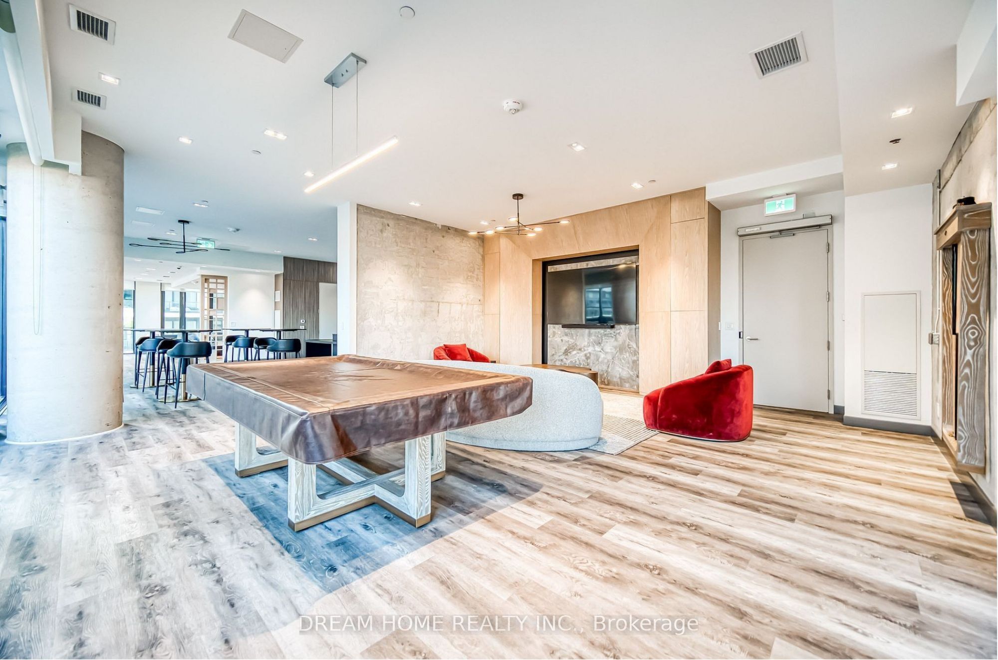 47 Mutual Street 2808, Toronto, ON M5B 0C6 photo 2