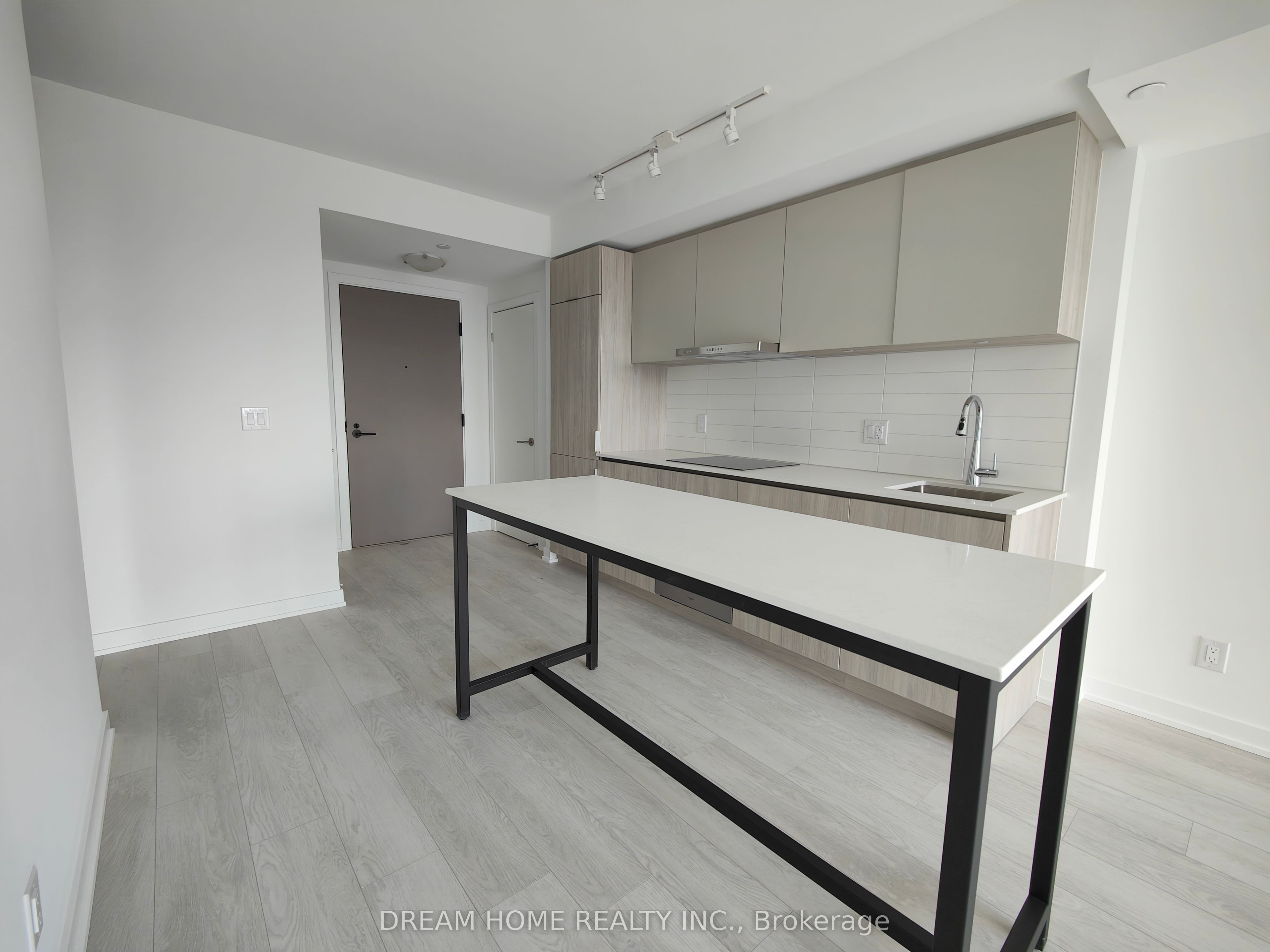 47 Mutual Street 2808, Toronto, ON M5B 0C6 photo 5