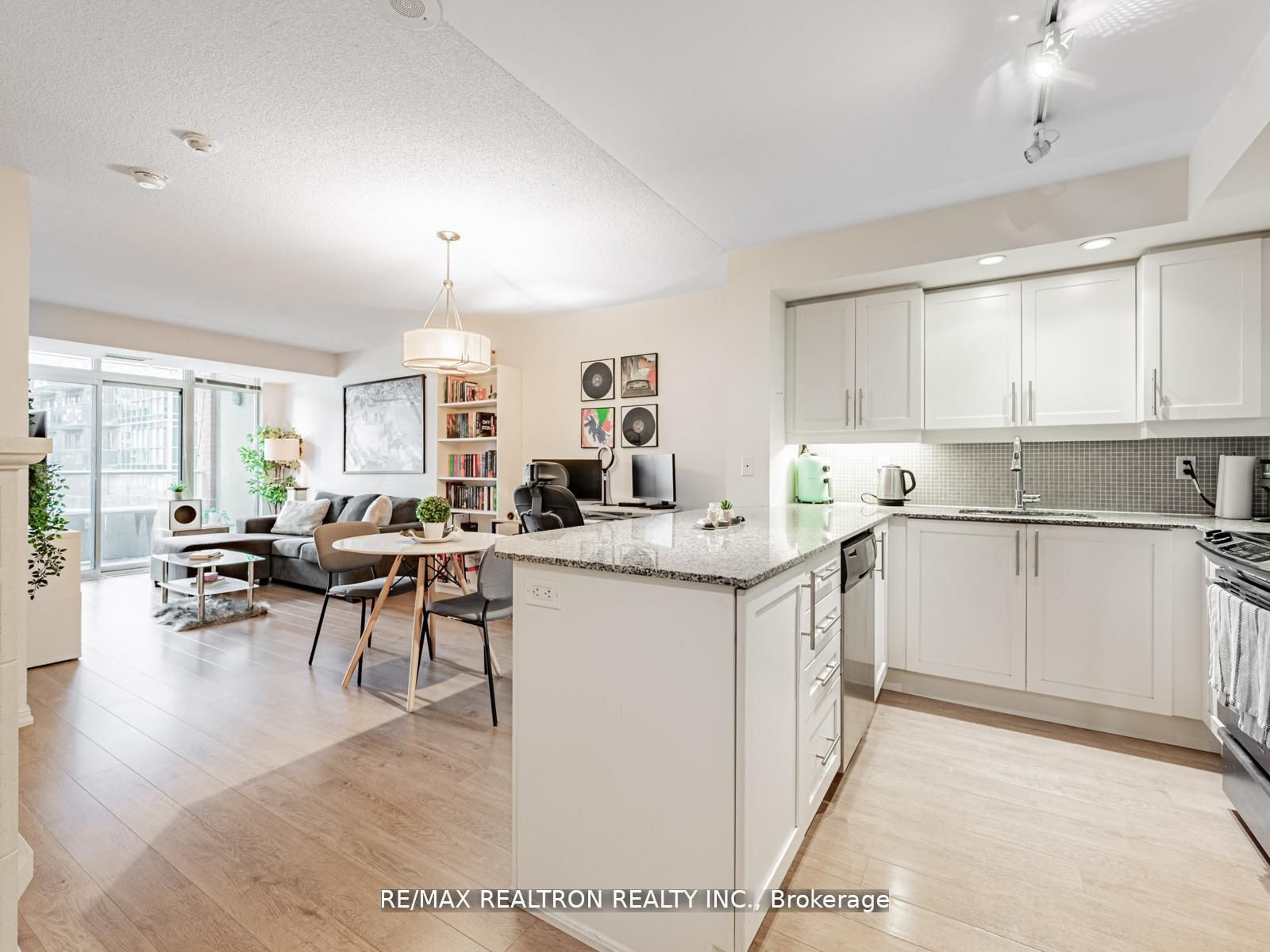 85 East Liberty Street 716, Toronto, ON M6K 3R4