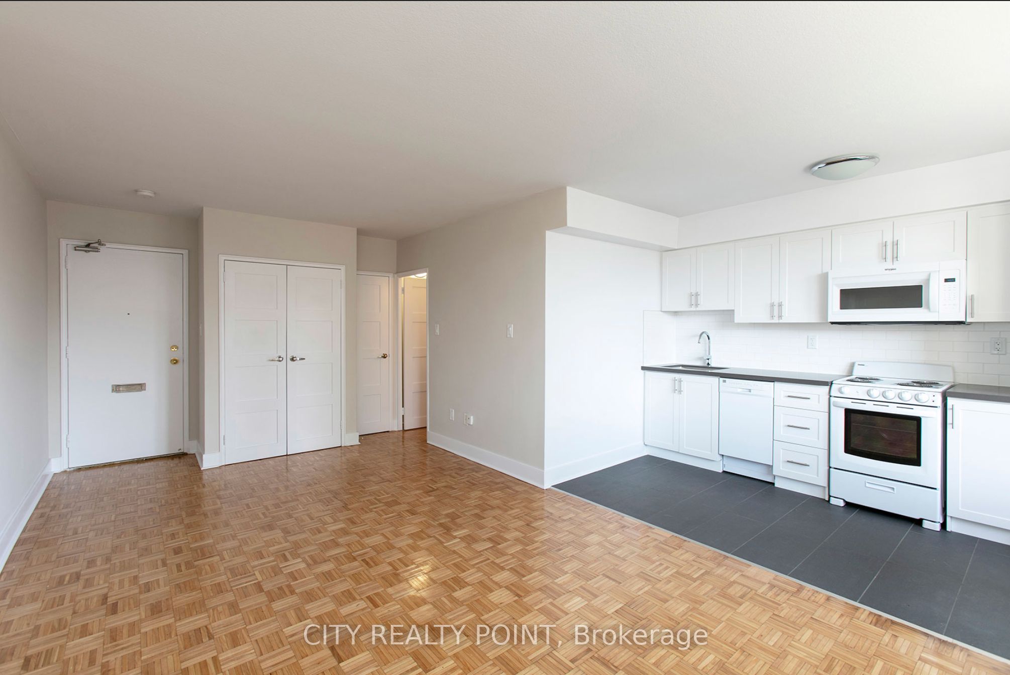 276 St George Street 804, Toronto, ON M5R 2P6 photo 5