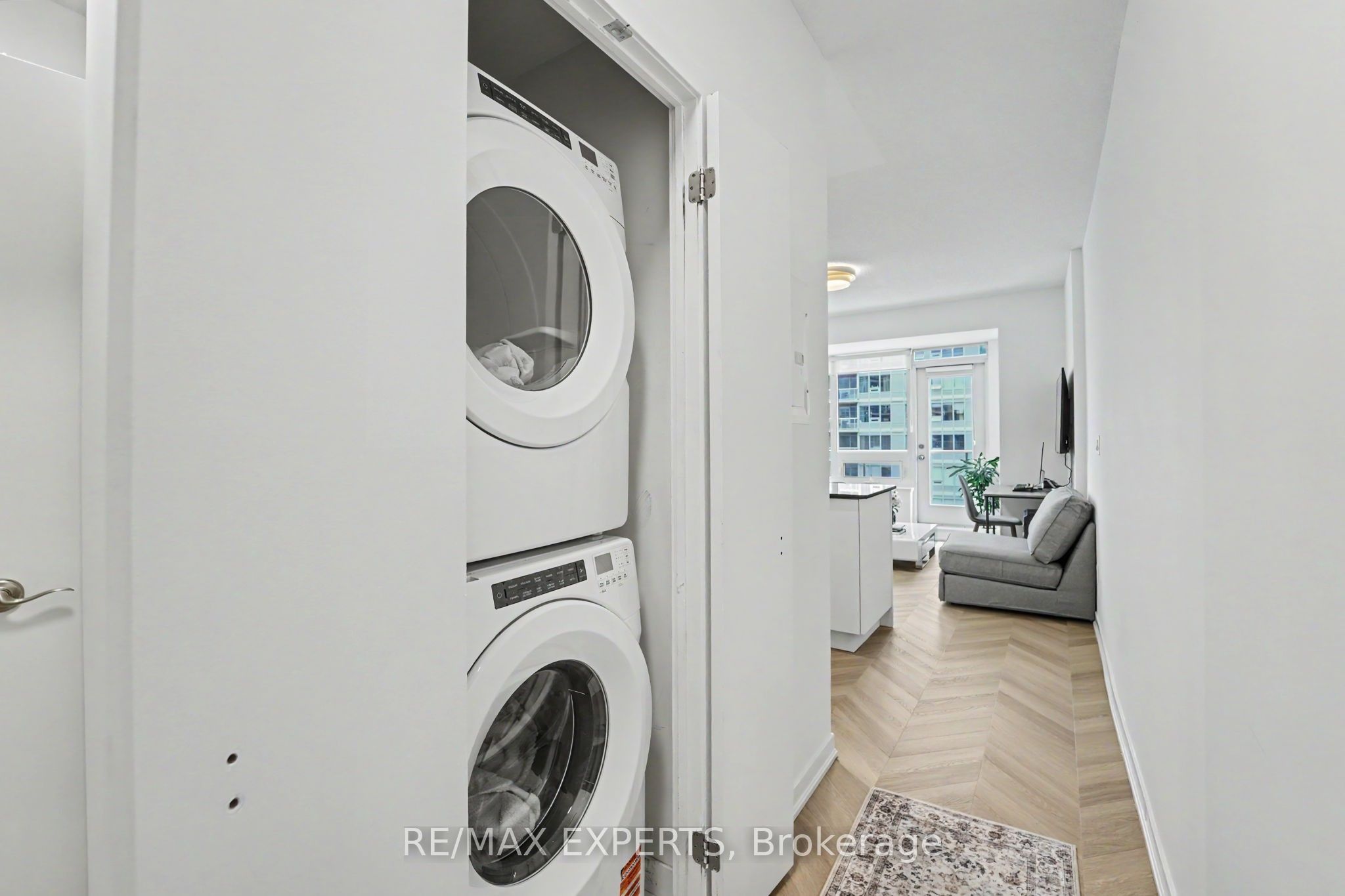 55 East Liberty Street 1001, Toronto, ON M6K 3P9 photo 5