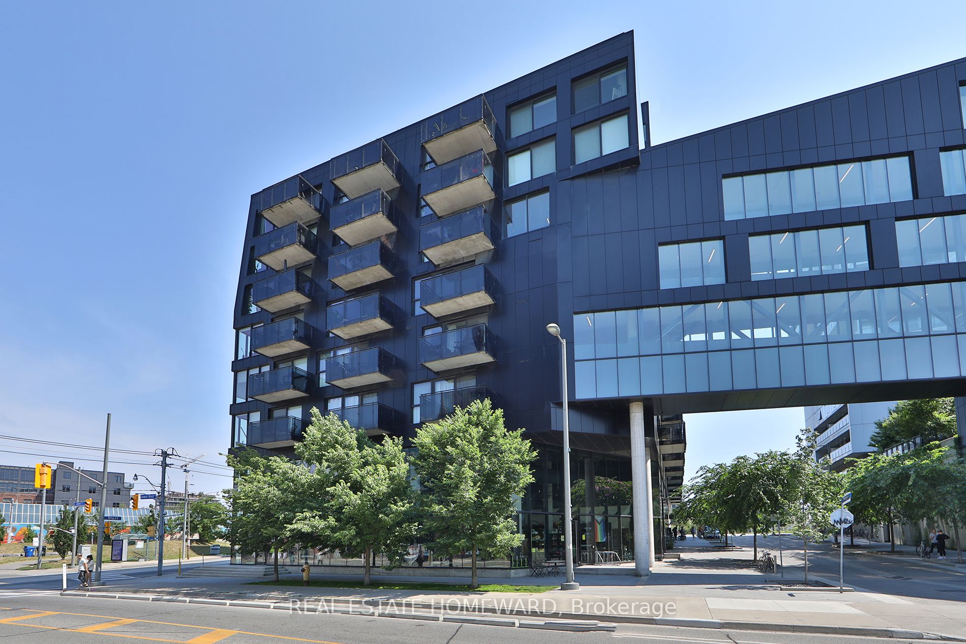 51 Trolley Crescent 603, Toronto, ON M5A 0E9