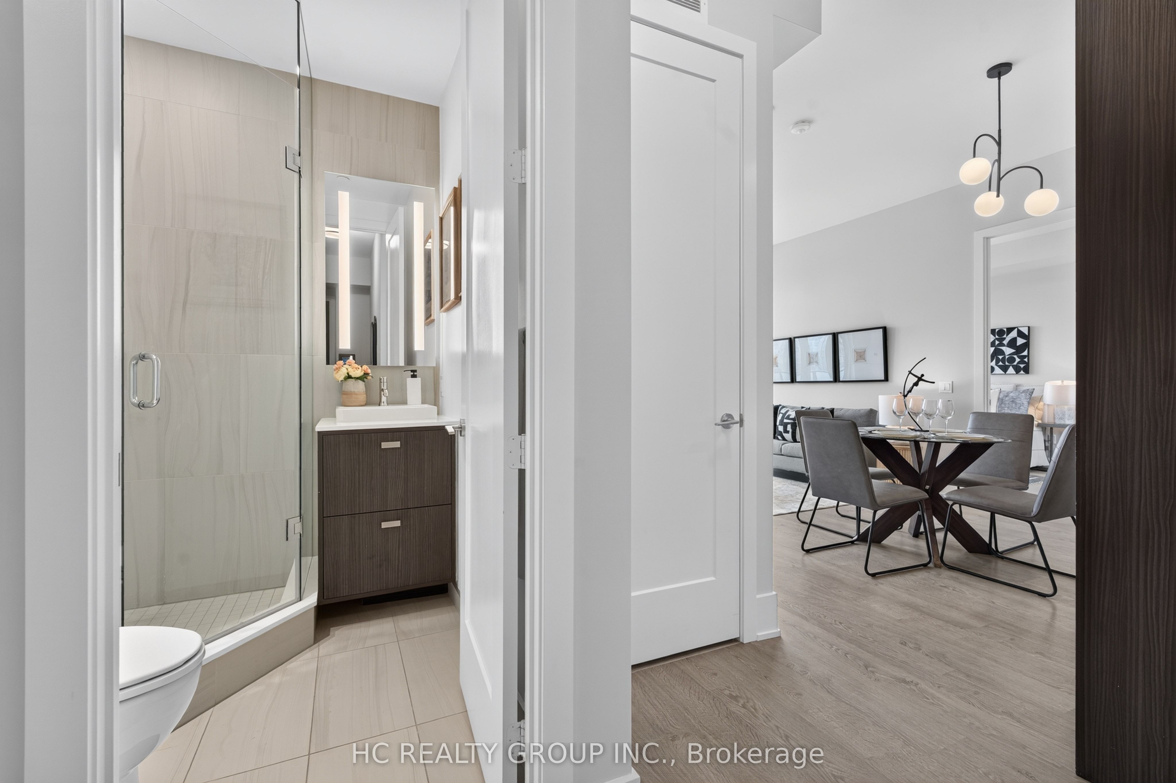 470 Front Street W 2515, Toronto, ON M5V 0V6 photo 5