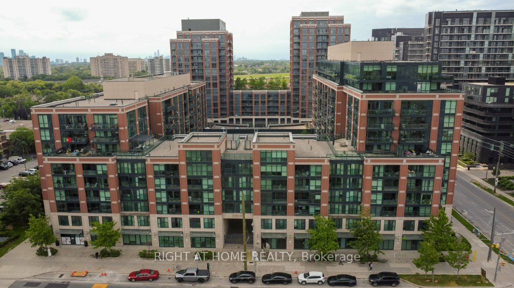 525 Wilson Avenue 947, Toronto, ON M3H 0A7