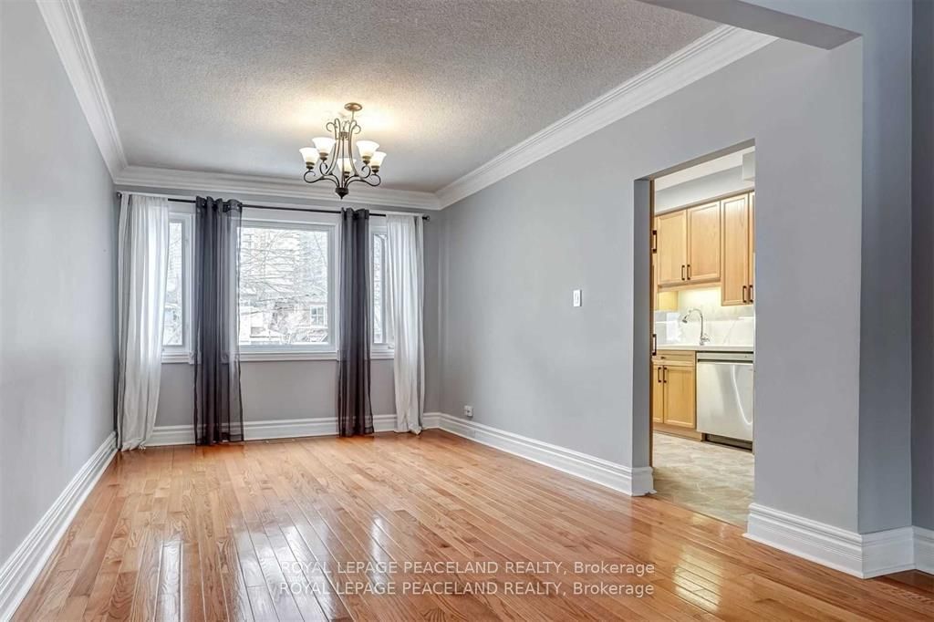 50 Manor Road E, Toronto, ON M4S 1P8 photo 3