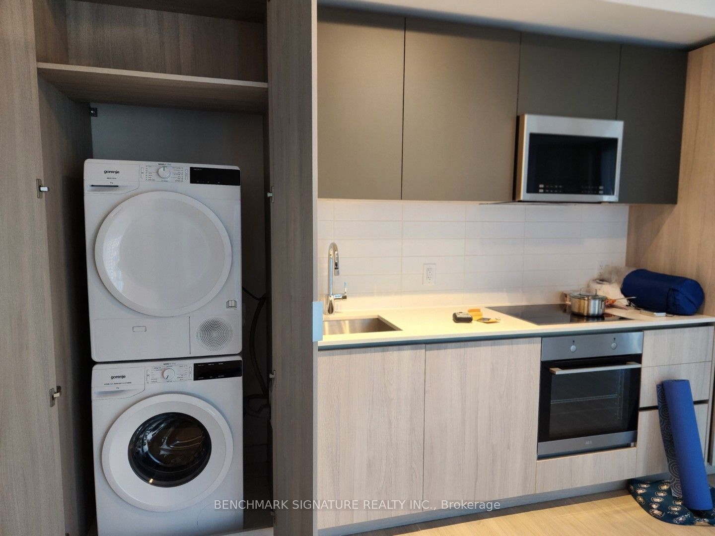 8 Widmer Street 3603, Toronto, ON M5V 0W6 photo 5