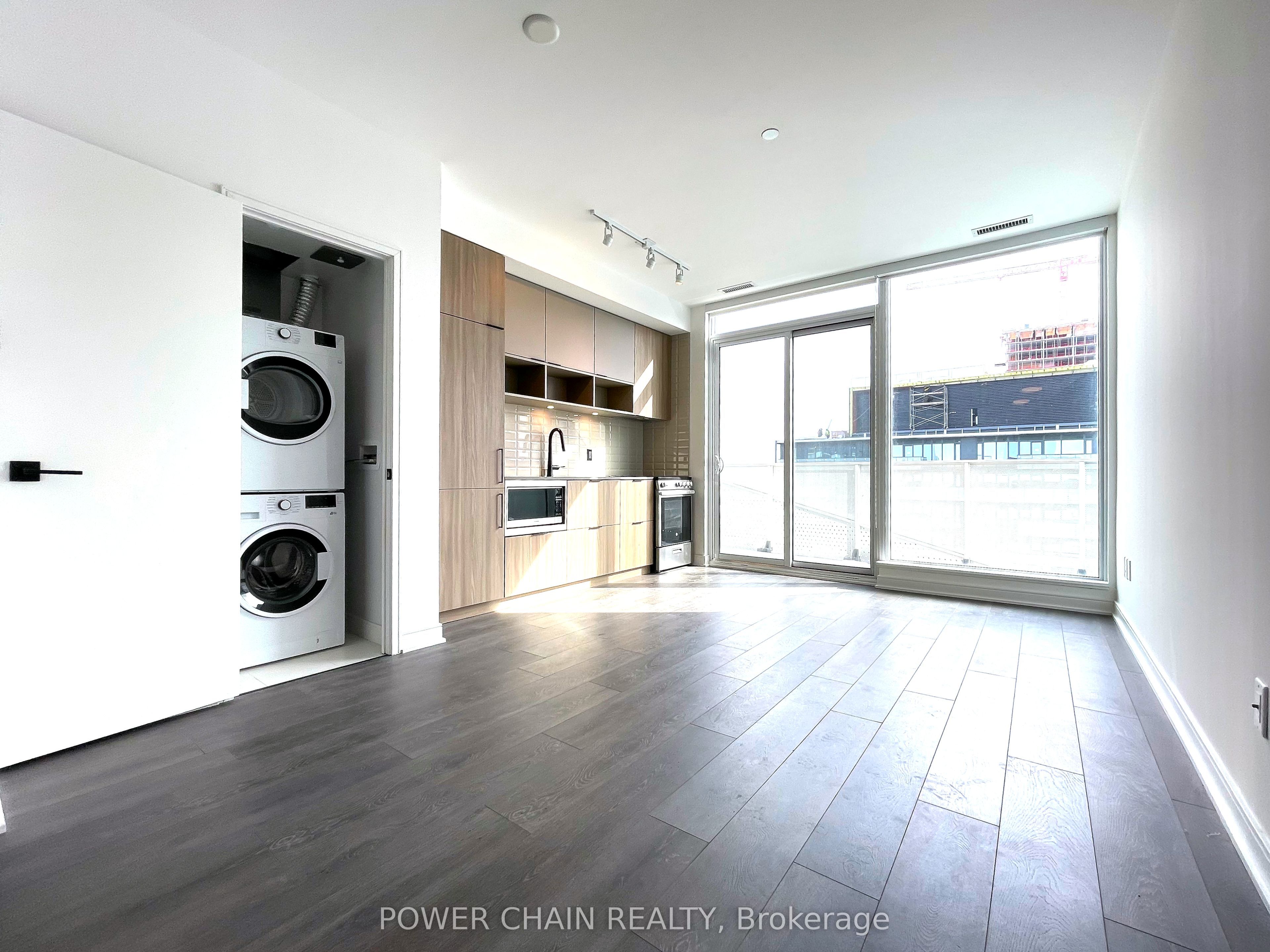 60 Tannery Road 1206, Toronto, ON M5A 0S8 photo 2
