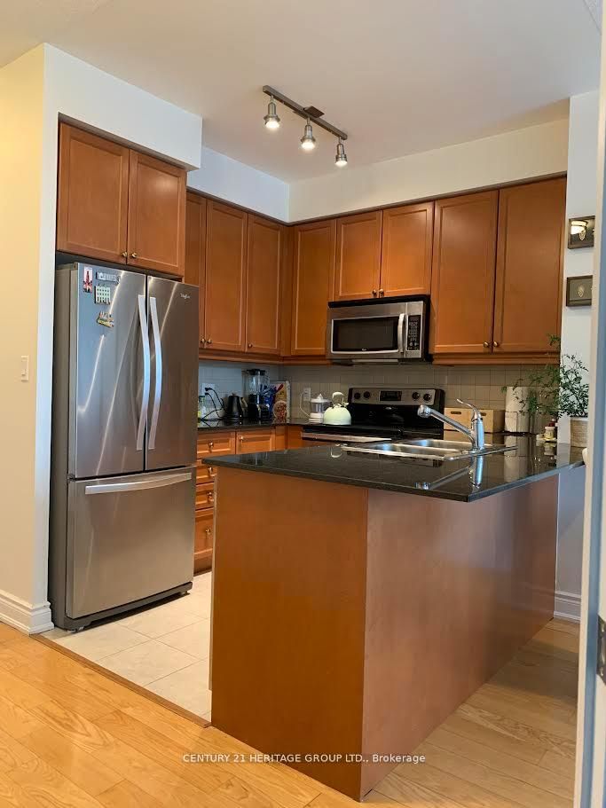 10 Bloorview Place 311, Toronto, ON M2J 0B1 photo 3
