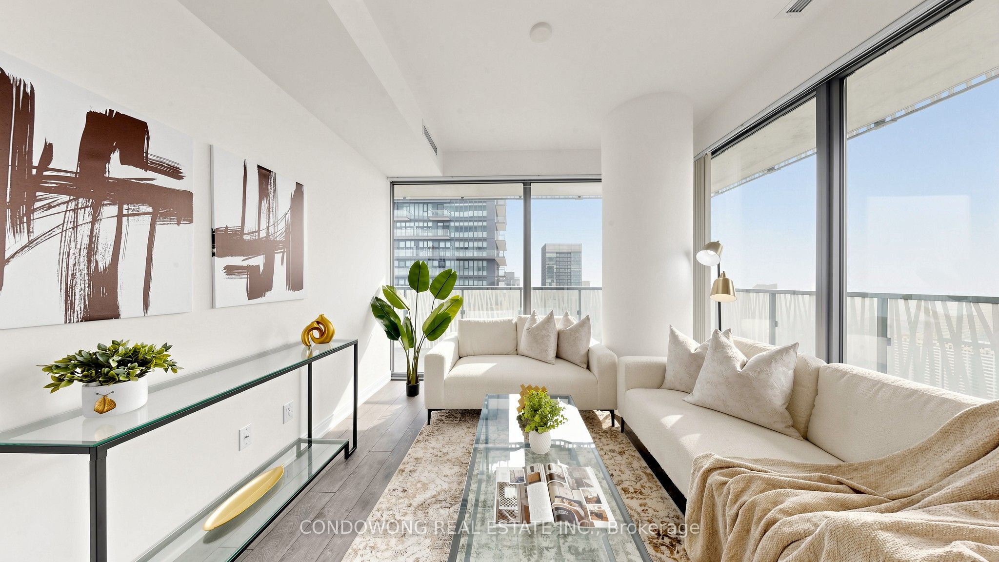 50 Charles Street E 4203, Toronto, ON M4Y 1T1 photo 3