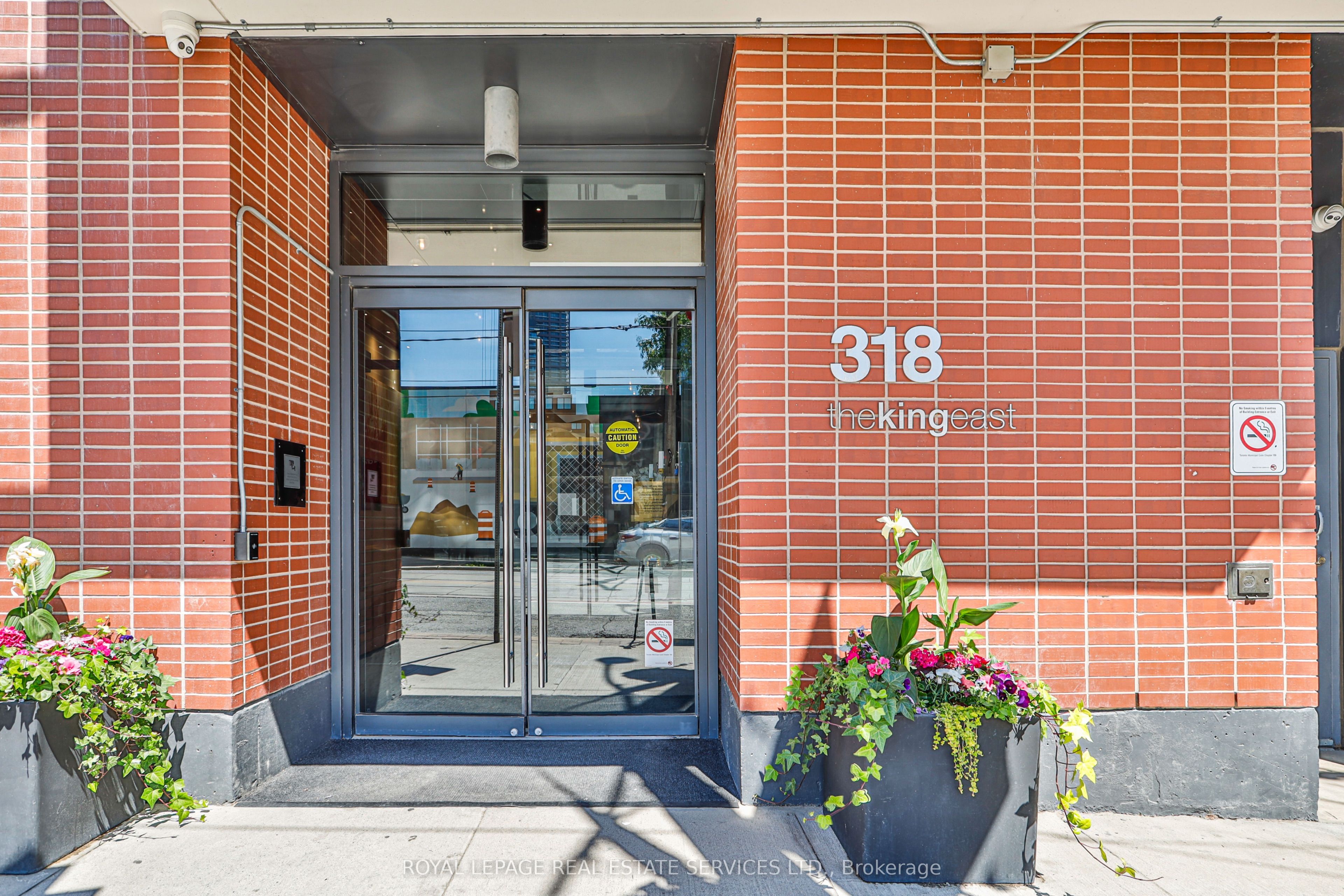 318 King Street E 803, Toronto, ON M5A 0C1 photo 2