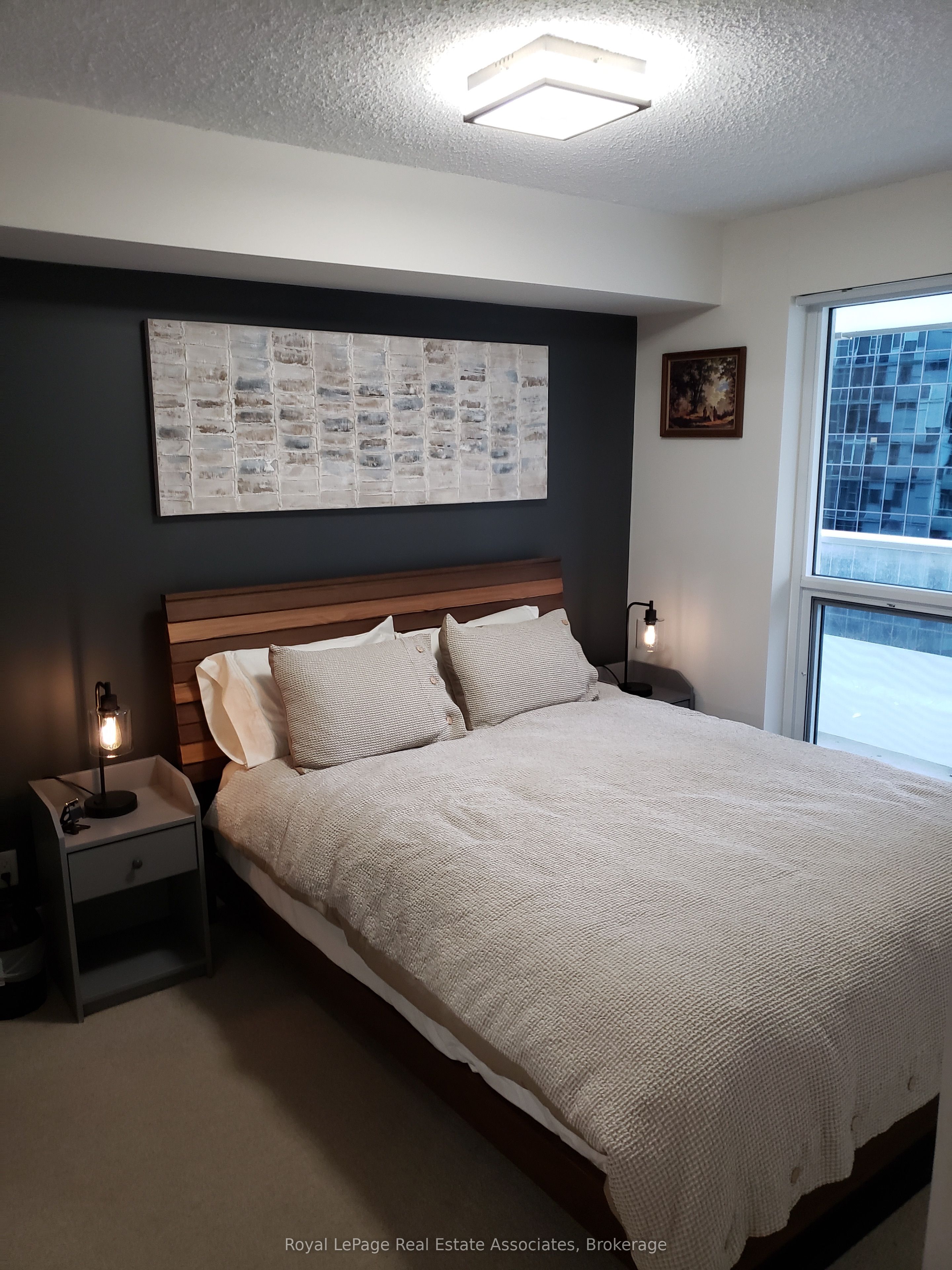 300 Front Street W 611, Toronto, ON M5V 0E9 photo 5