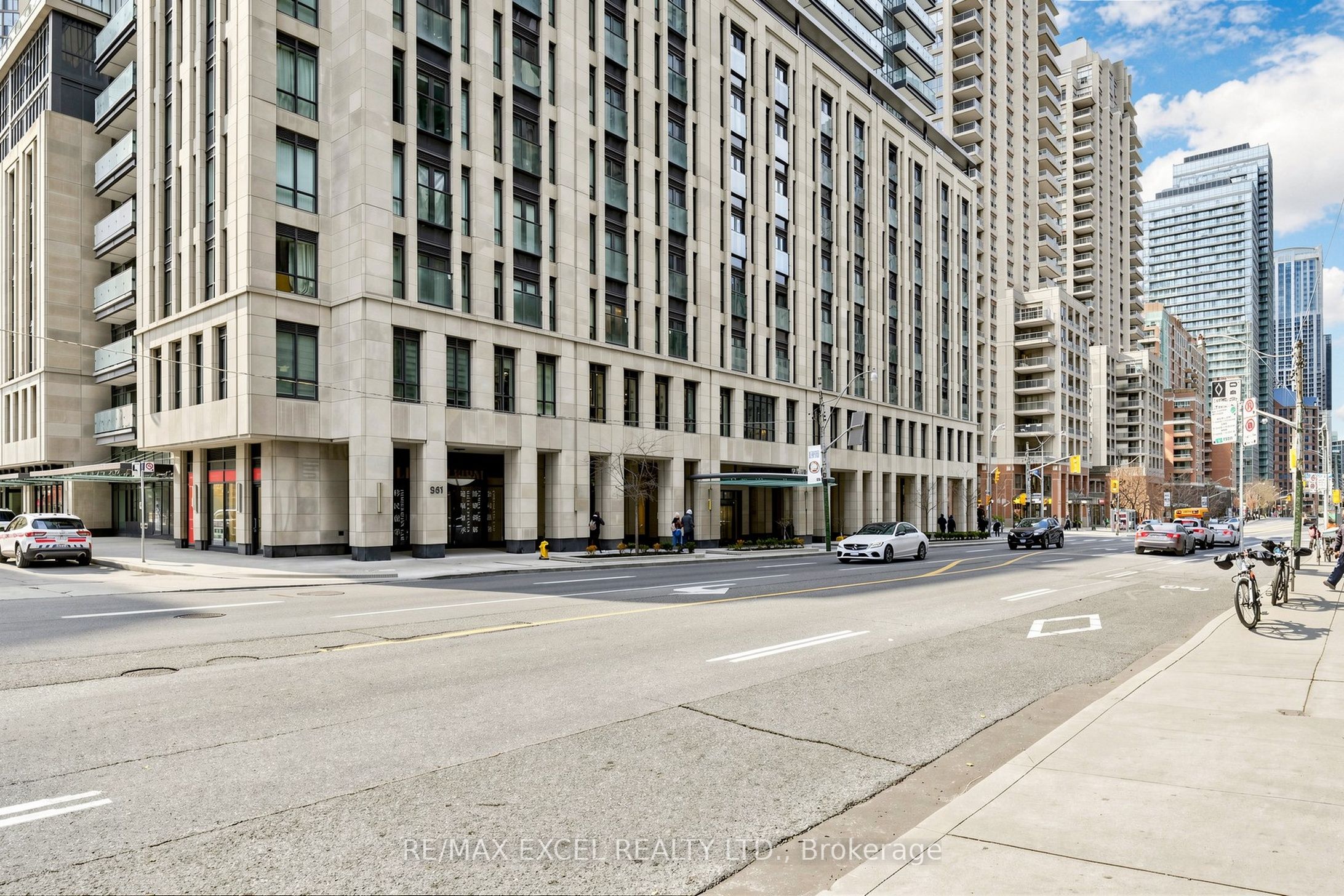 955 Bay Street 1408, Toronto, ON M5S 0C6 photo 2