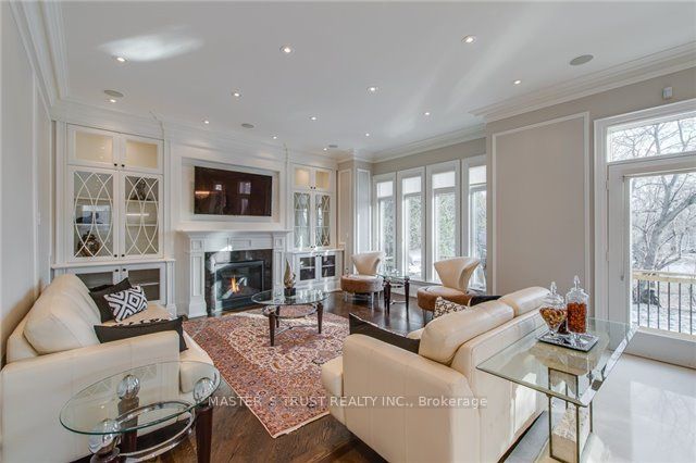 337 Horsham Avenue, Toronto, ON M2R 1G9 photo 3