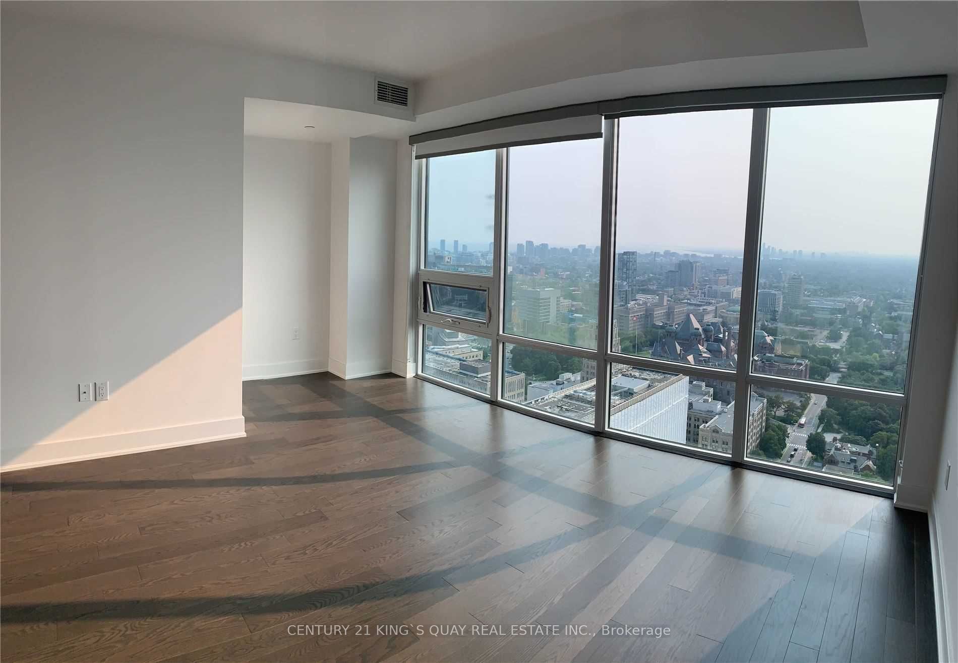 955 Bay Street 3706, Toronto, ON M5S 0C6 photo 4