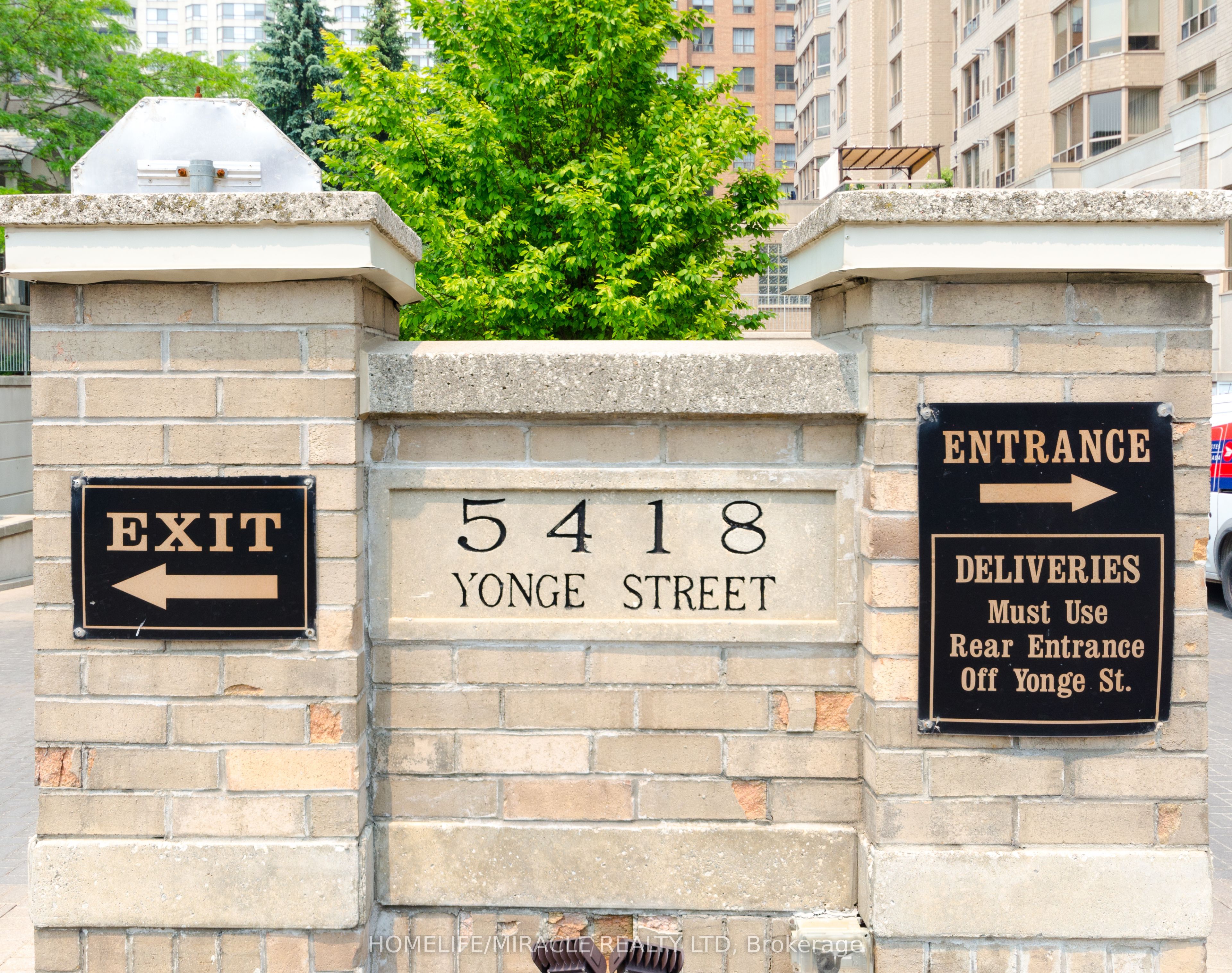 5418 Yonge Street 1101, Toronto, ON M2N 5R8 photo 3