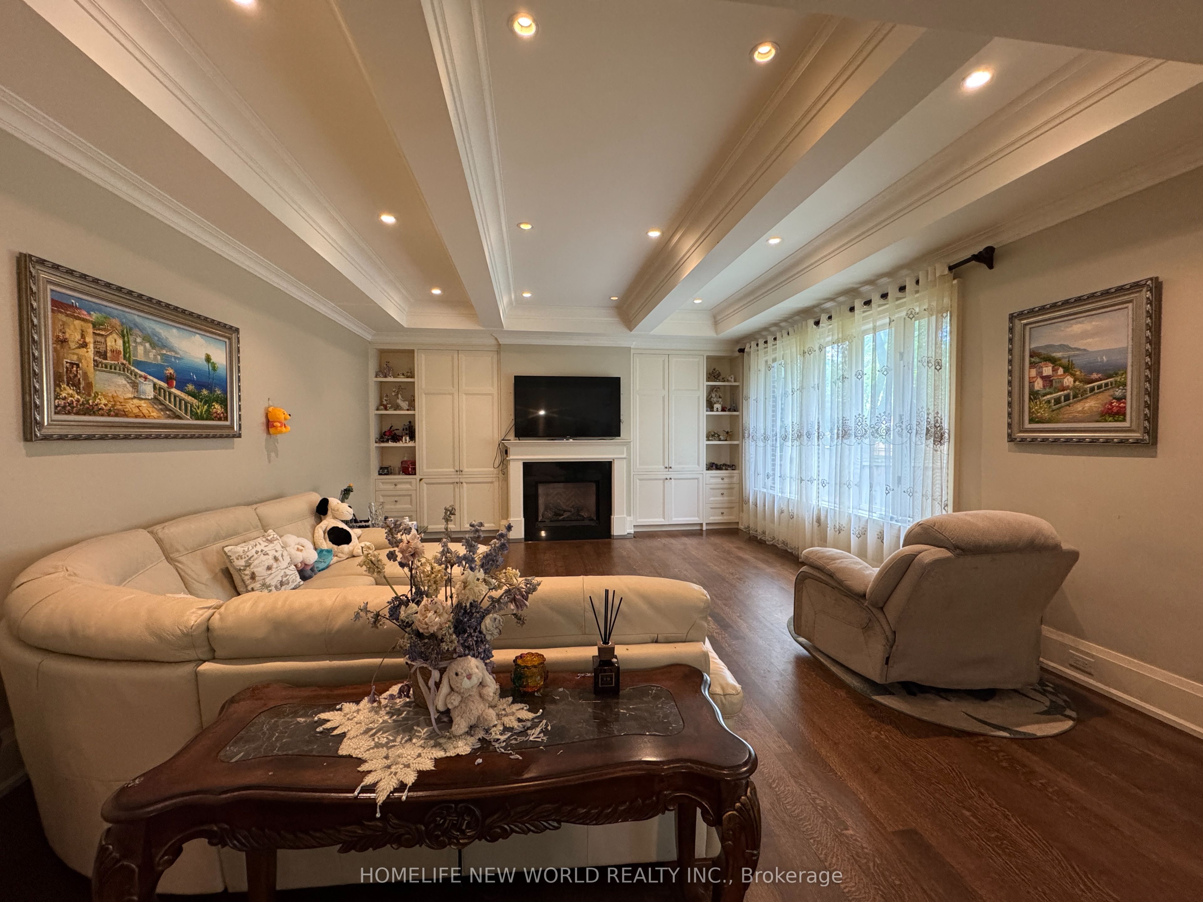 64 Montressor Drive, Toronto, ON M2P 1Z4 photo 3