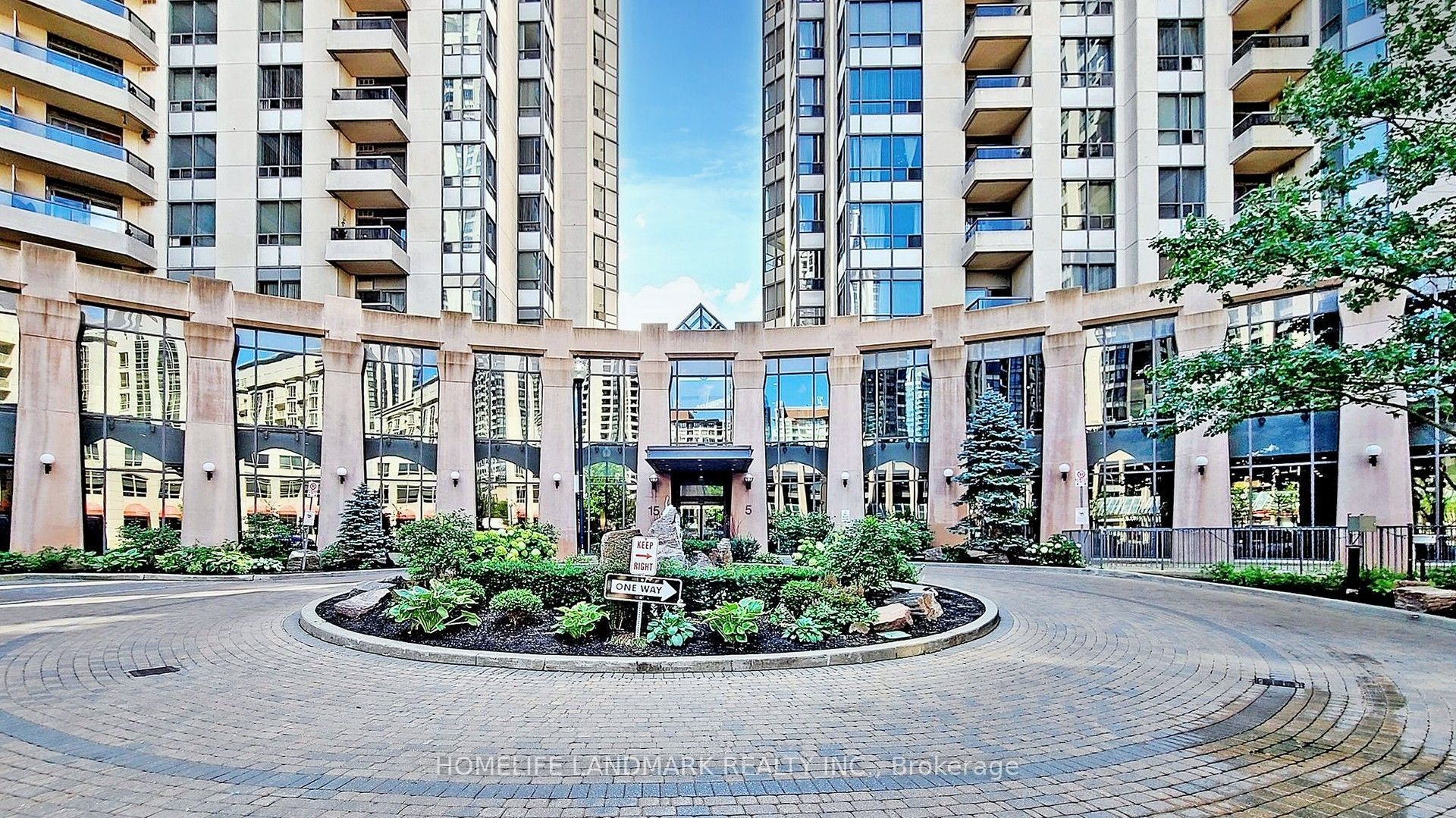 5 Northtown Way 809, Toronto, ON M2N 7A1 photo 4