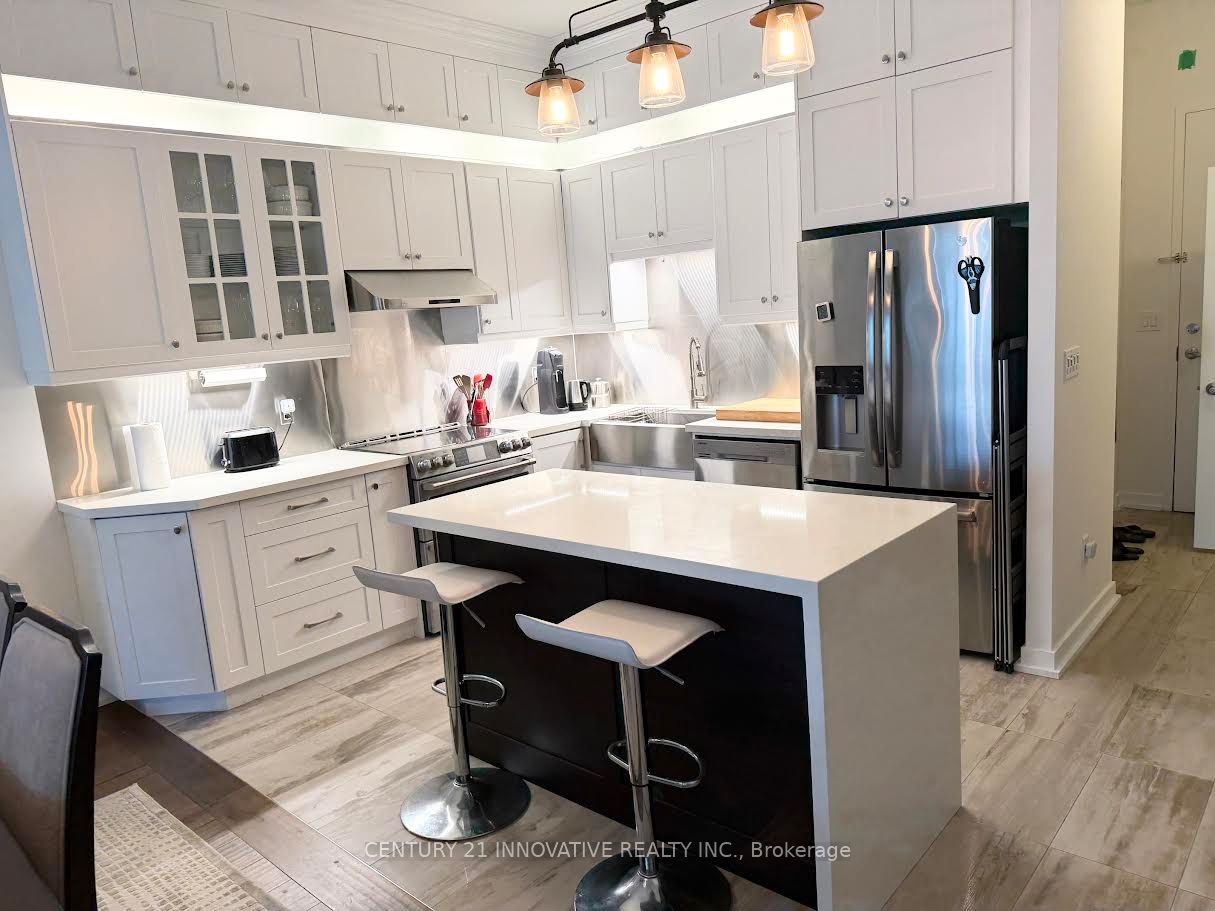 160 Baldwin St Street 420, Toronto, ON M5T 3K7 photo 5