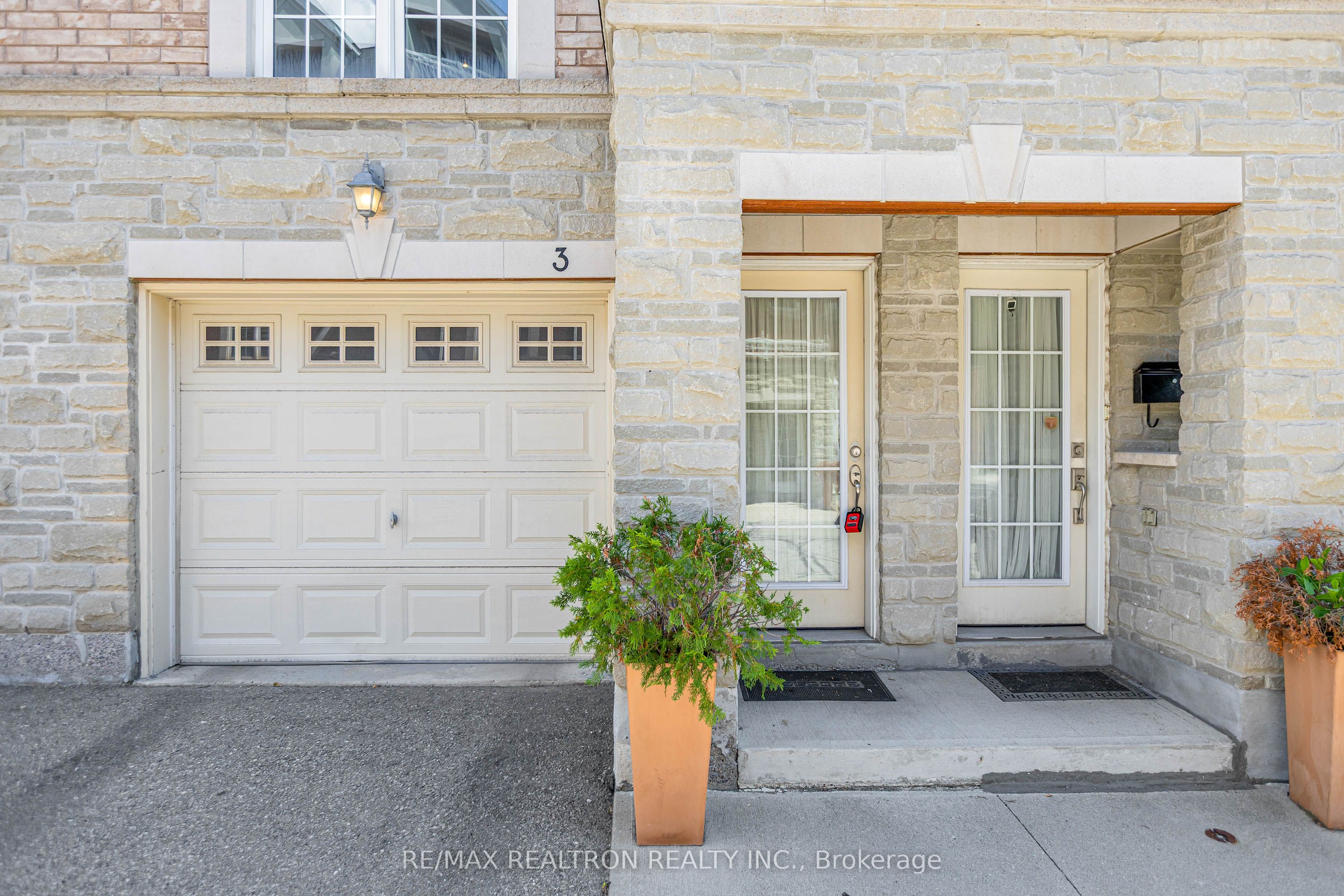 3 Hayes Lane, Toronto, ON M2N 0E7 photo 5