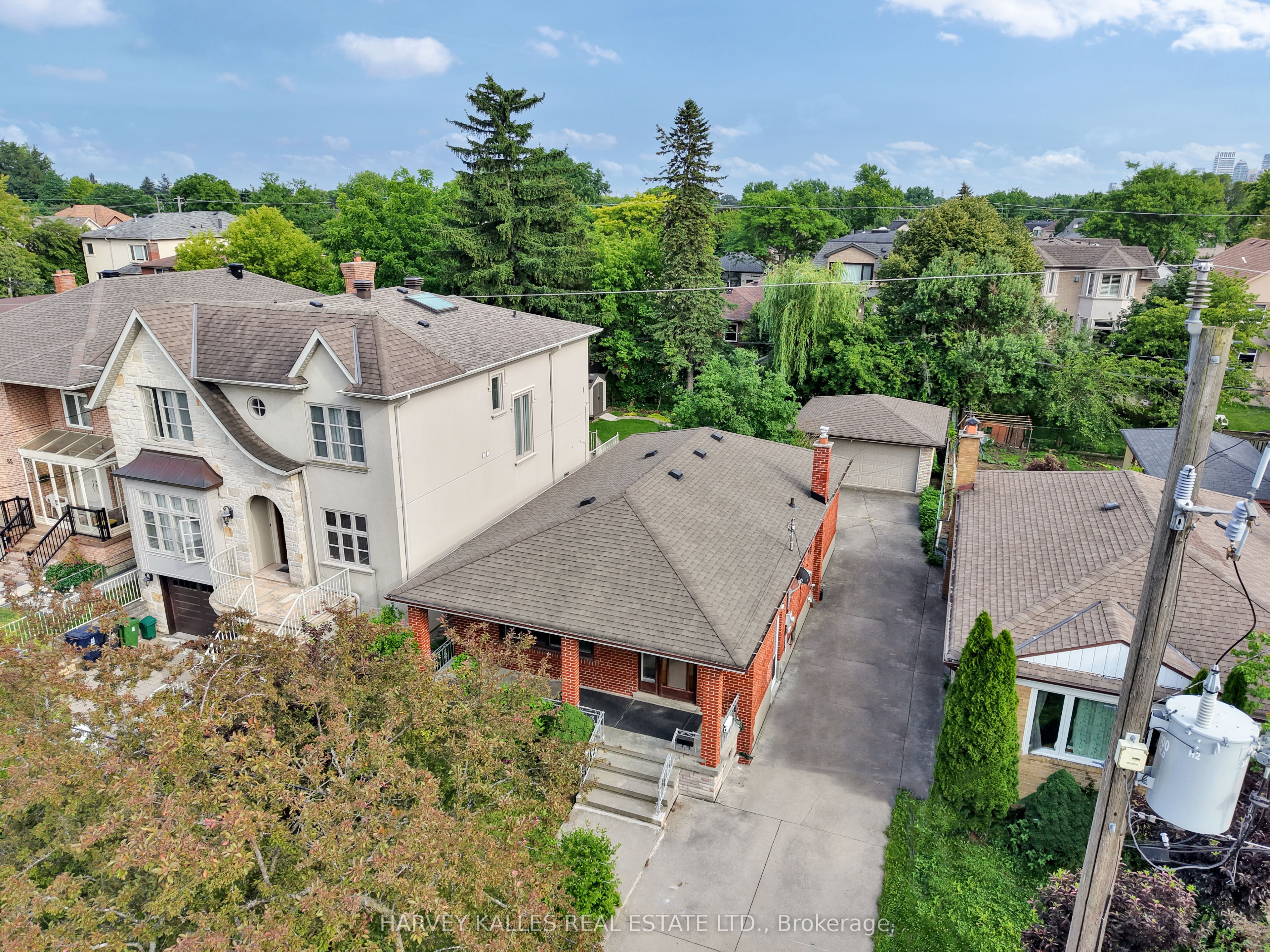 61 Abitibi Avenue, Toronto, ON M2M 2V3 photo 3