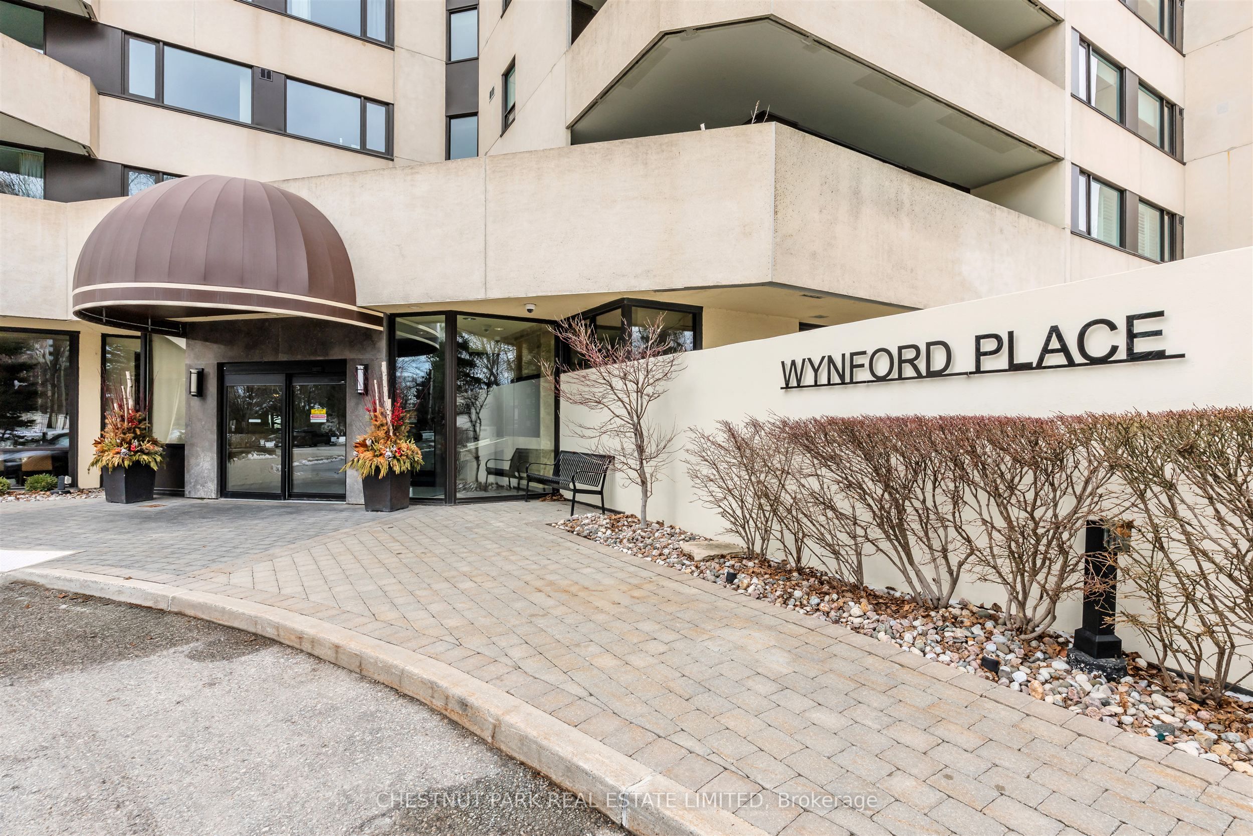 75 Wynford Heights Crescent 1501, Toronto, ON M3C 3H9 photo 3