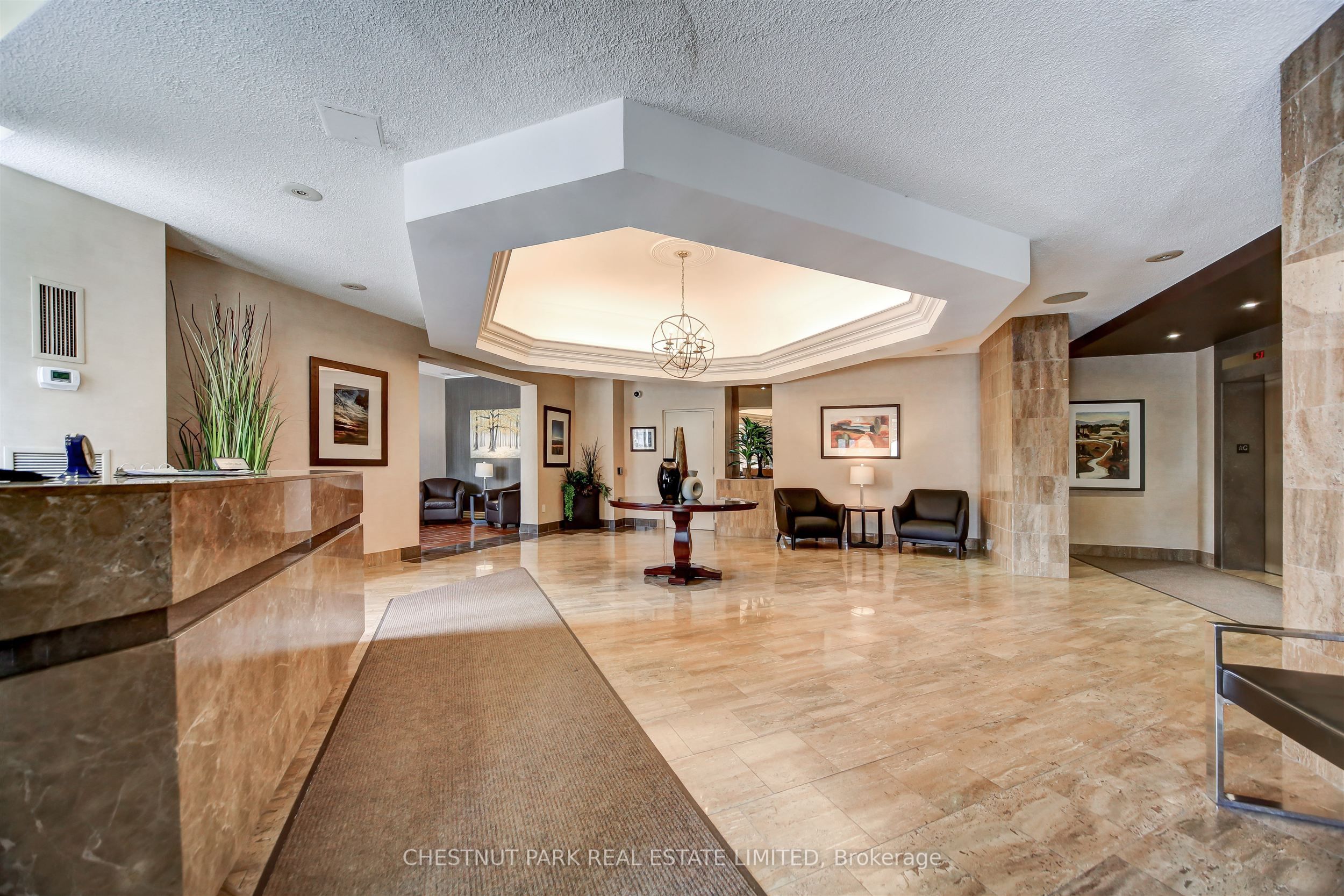 75 Wynford Heights Crescent 1501, Toronto, ON M3C 3H9 photo 4
