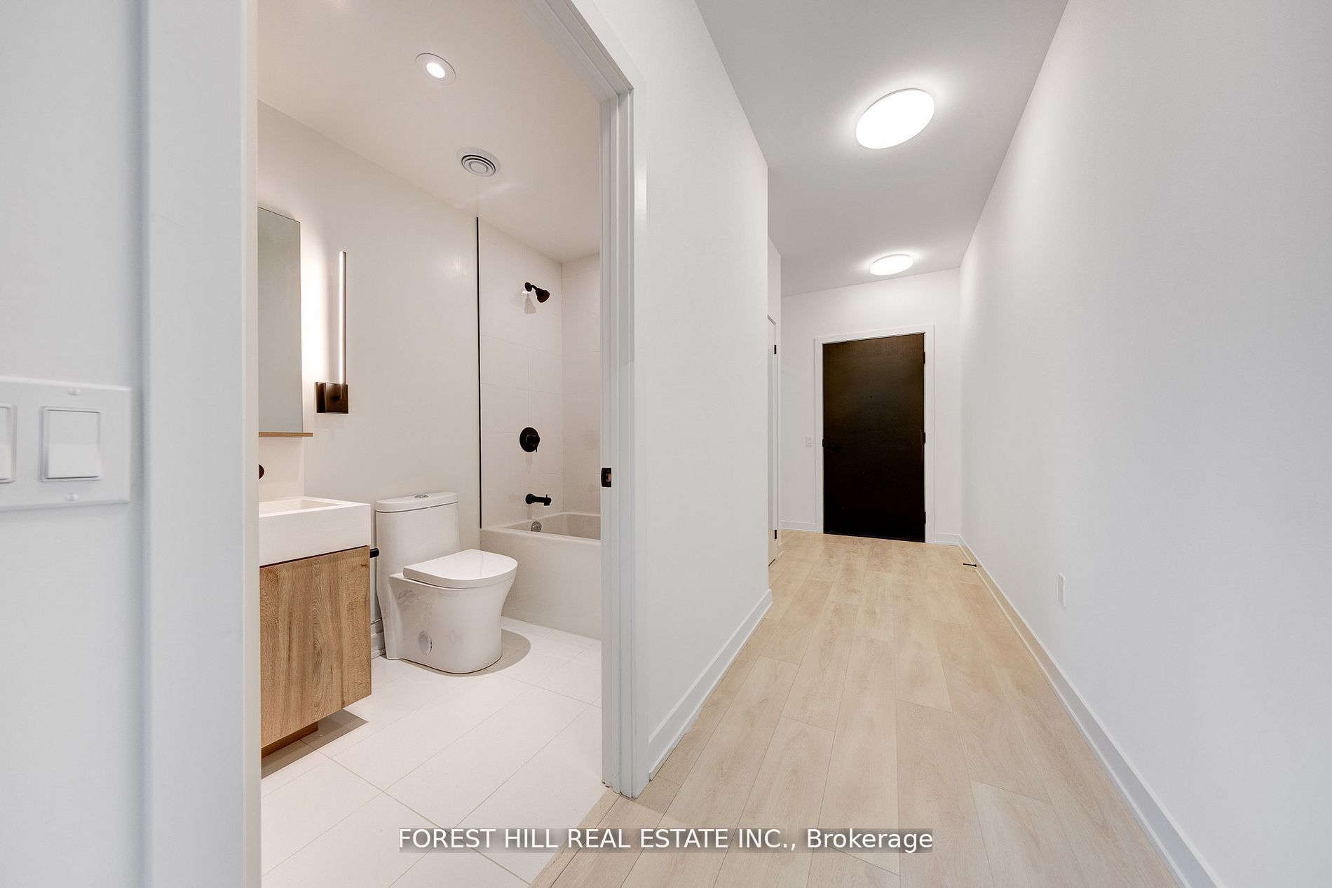 117 Broadway Avenue 1302, Toronto, ON M4P 1V3 photo 4