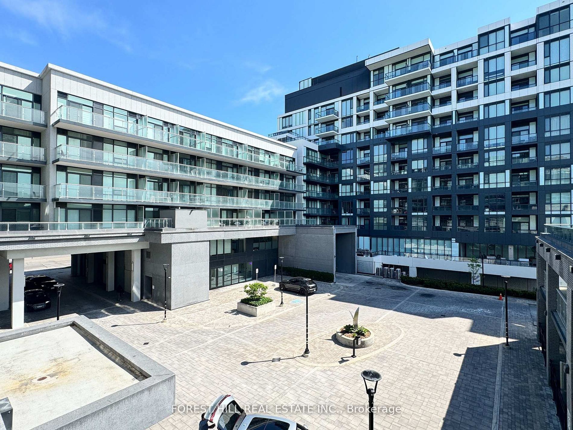 621 Sheppard Avenue E 303, Toronto, ON M2K 1B5 photo 2