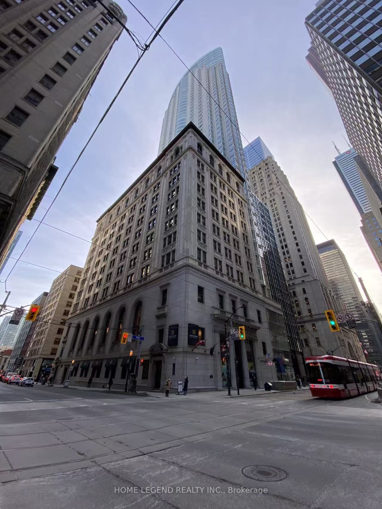 1 King Street W 2705, Toronto, ON M5X 1C8