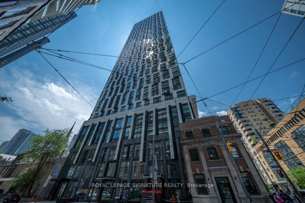 252 Church Street 2807, Toronto, ON M5B 1Z2 photo 2