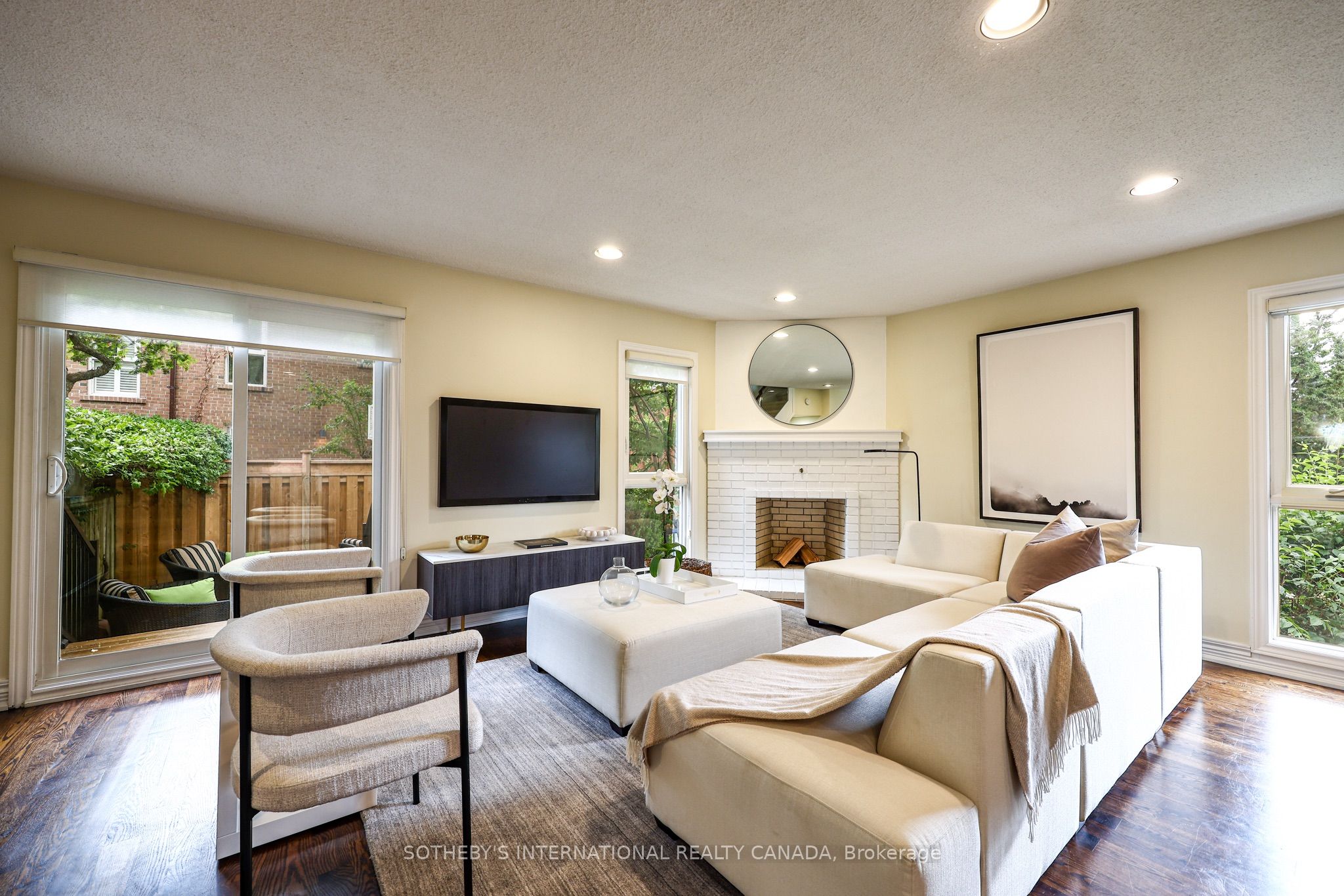 70 Sylvan Valley Way, Toronto, ON M5M 4M3 photo 4