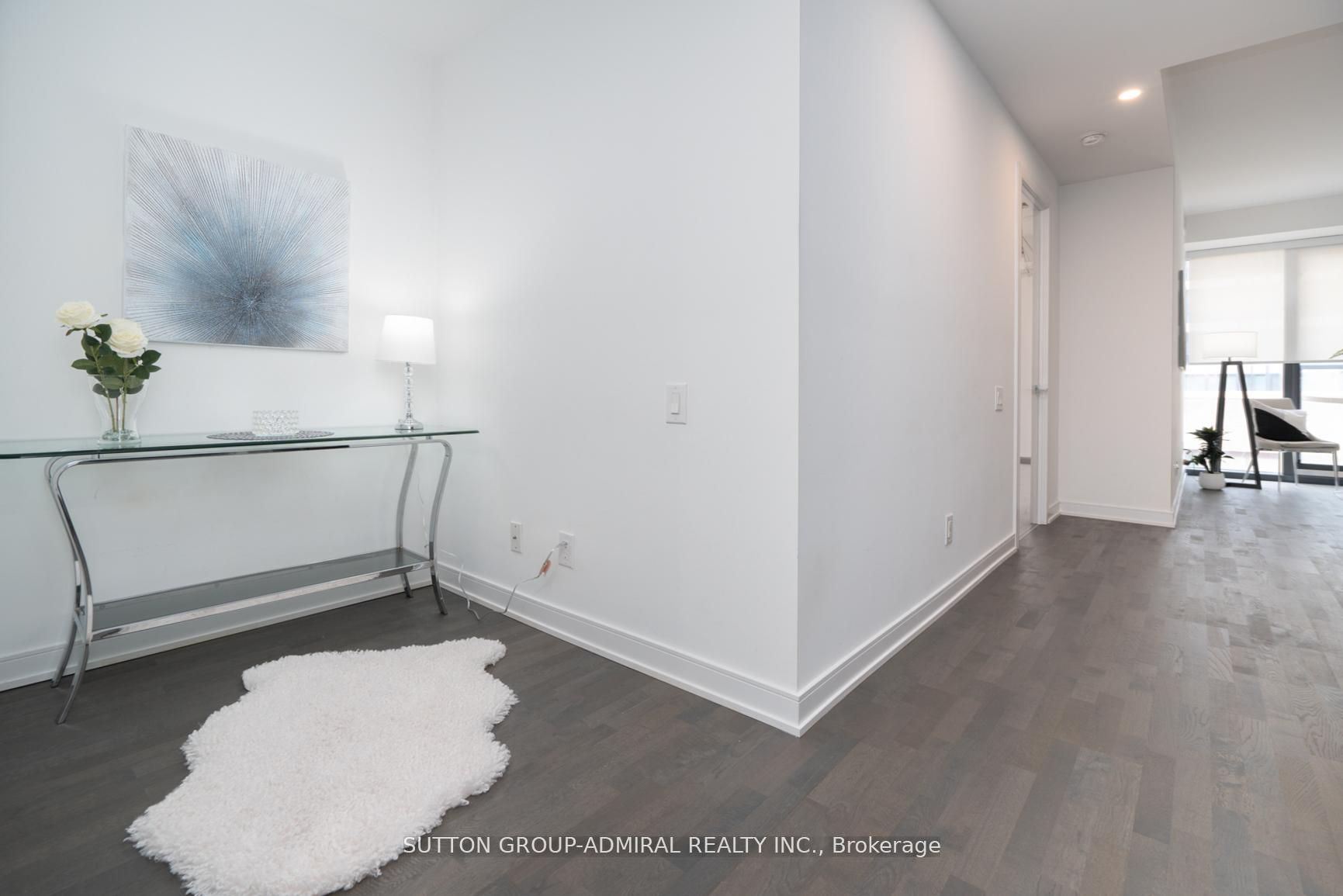 57 St. Joseph Street 301, Toronto, ON M5S 0C5 photo 3
