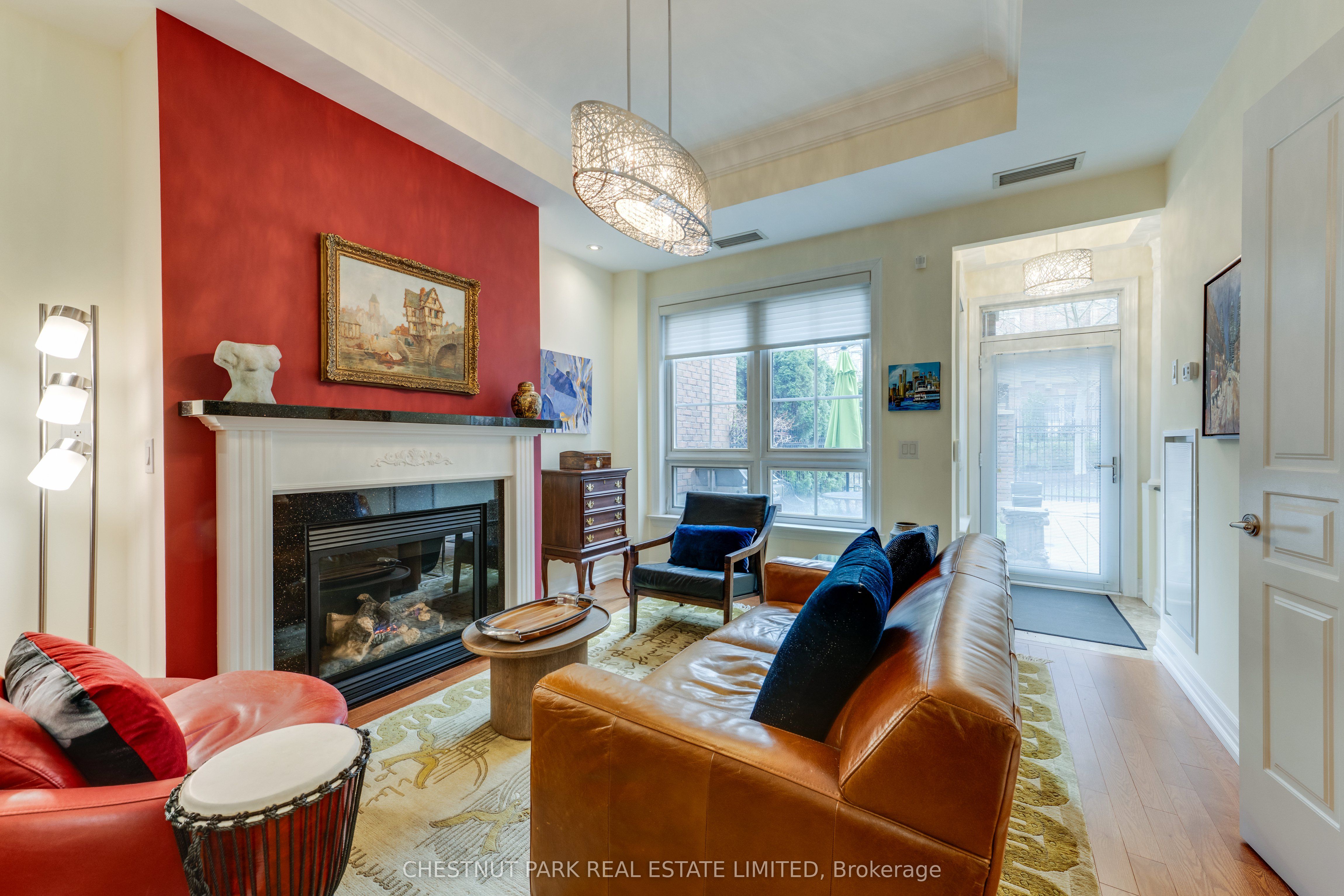 21 Burkebrook Place TH20, Toronto, ON M4G 0A2 photo 4