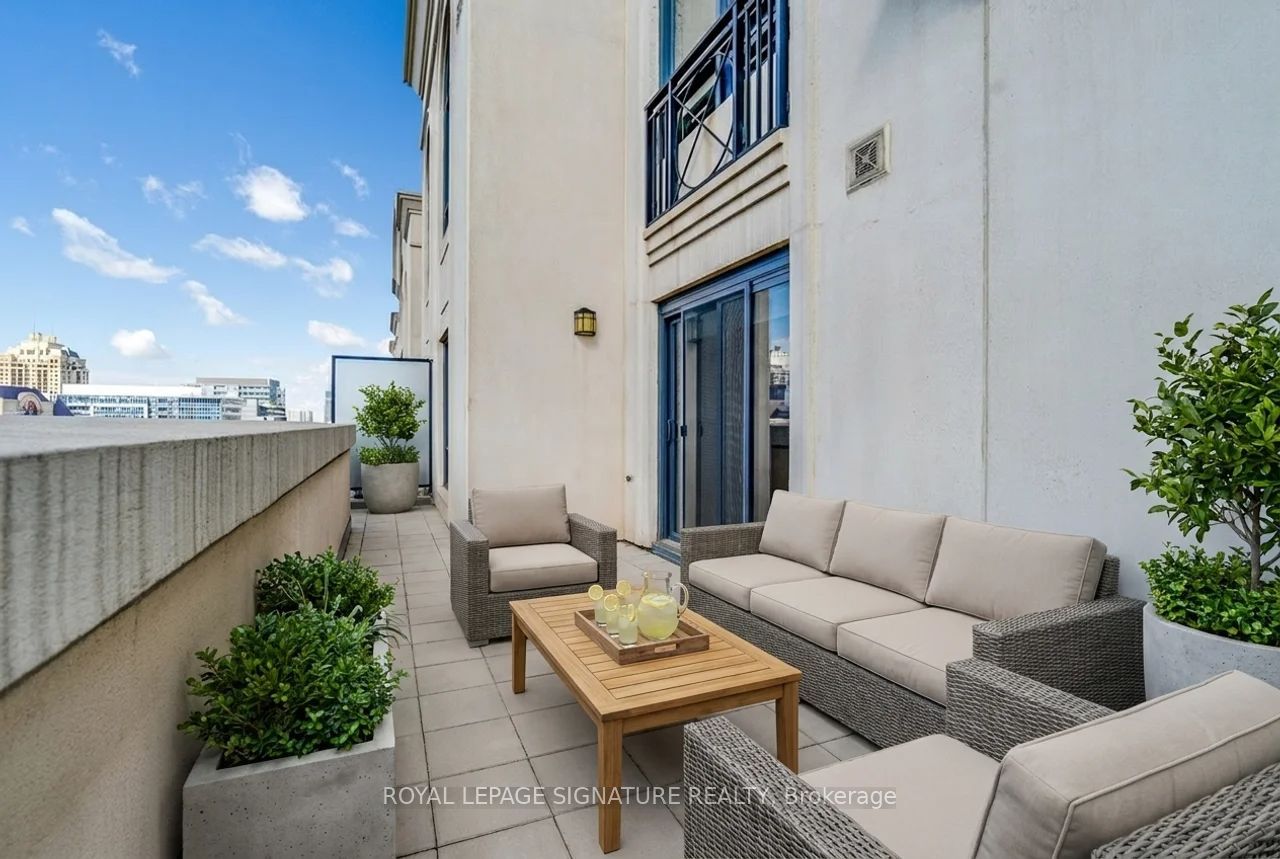 650 Sheppard Avenue E PH06, Toronto, ON M2K 3E4 photo 4