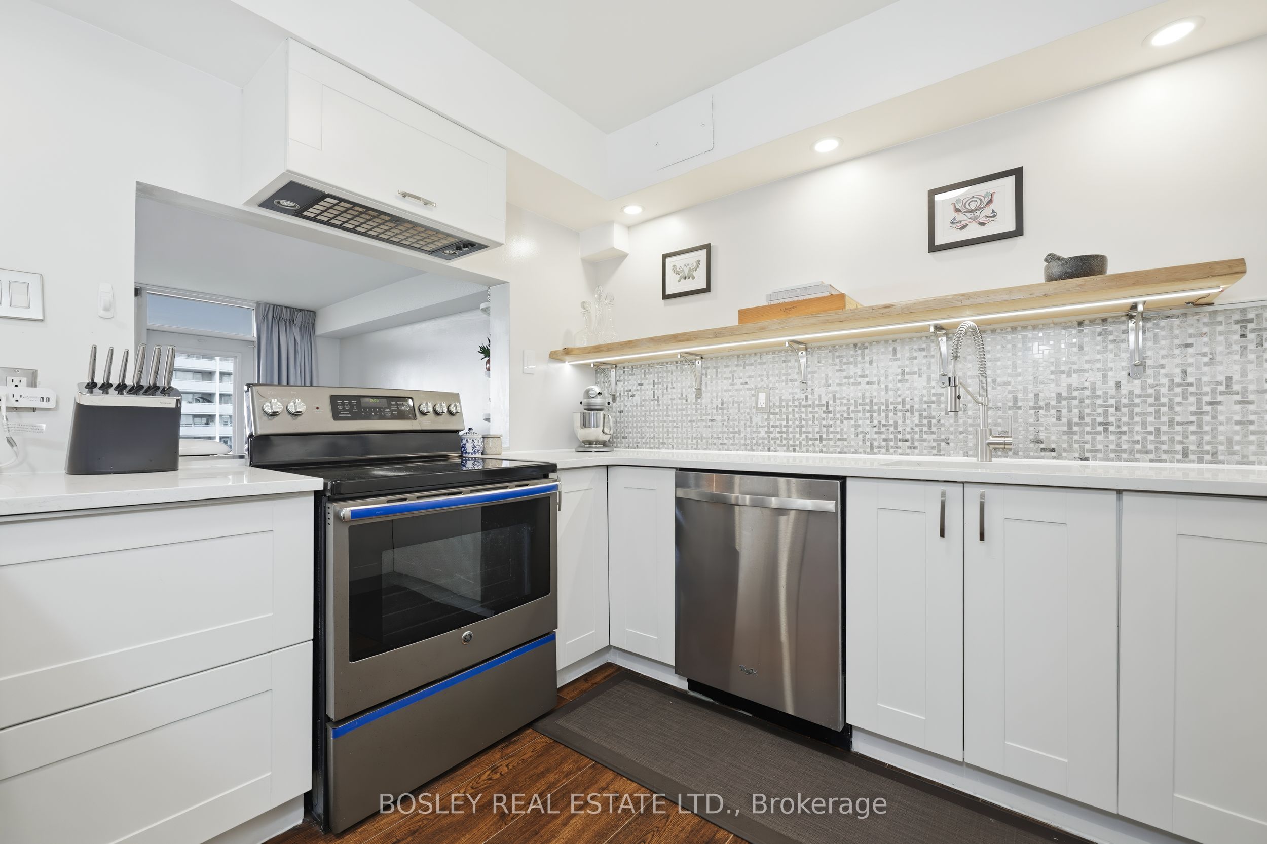 1360 York Mills Road 1403, Toronto, ON M3A 2A2 photo 5